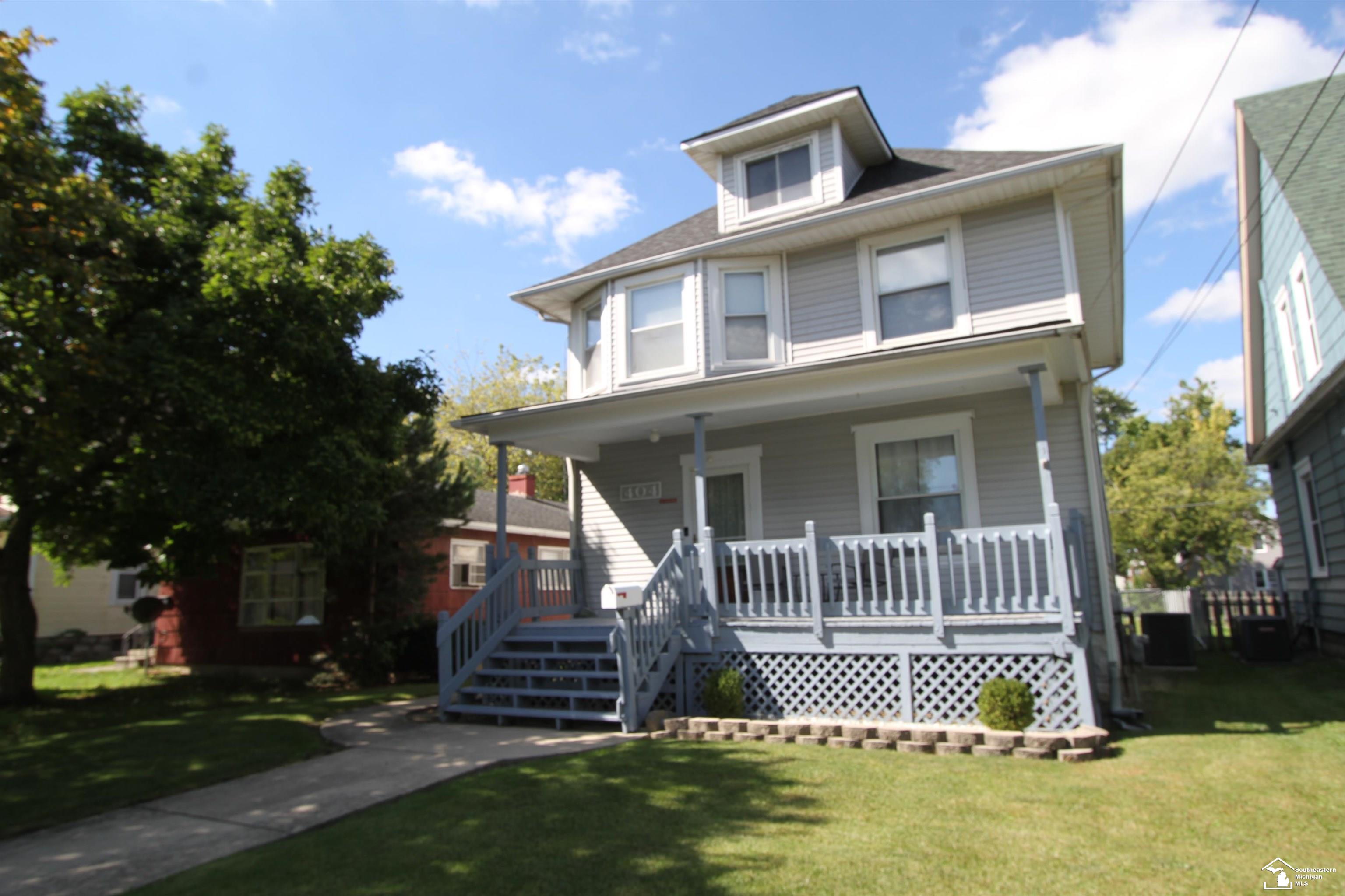 Photo 1 of Single family home for sale at 404 Union St, Monroe, MI 48161 | MLS# 57050223200 | Listing updated on 2026-09-28