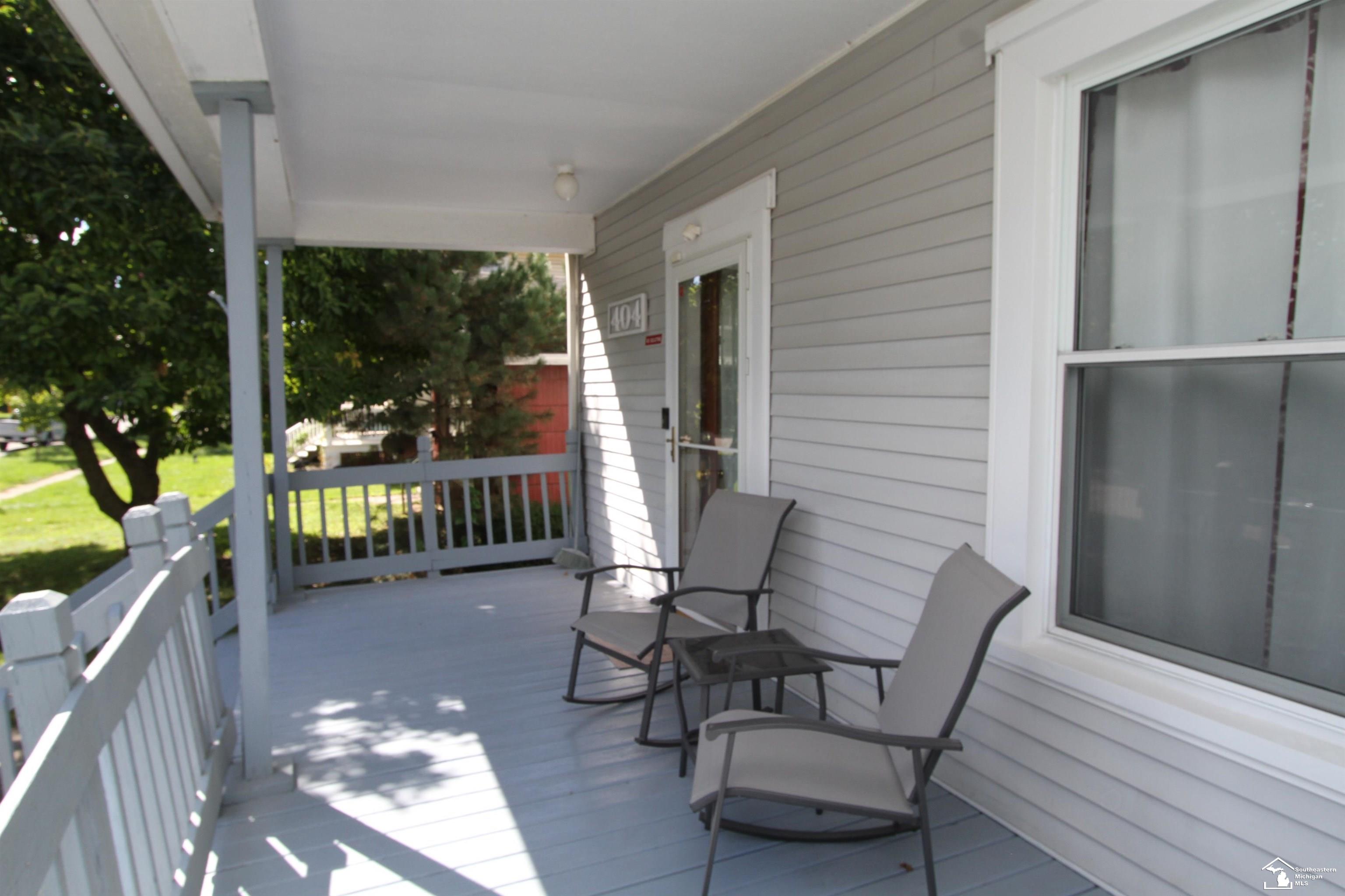 Photo 3 of Single family home for sale at 404 Union St, Monroe, MI 48161 | MLS# 57050223200 | Listing updated on 2026-09-28