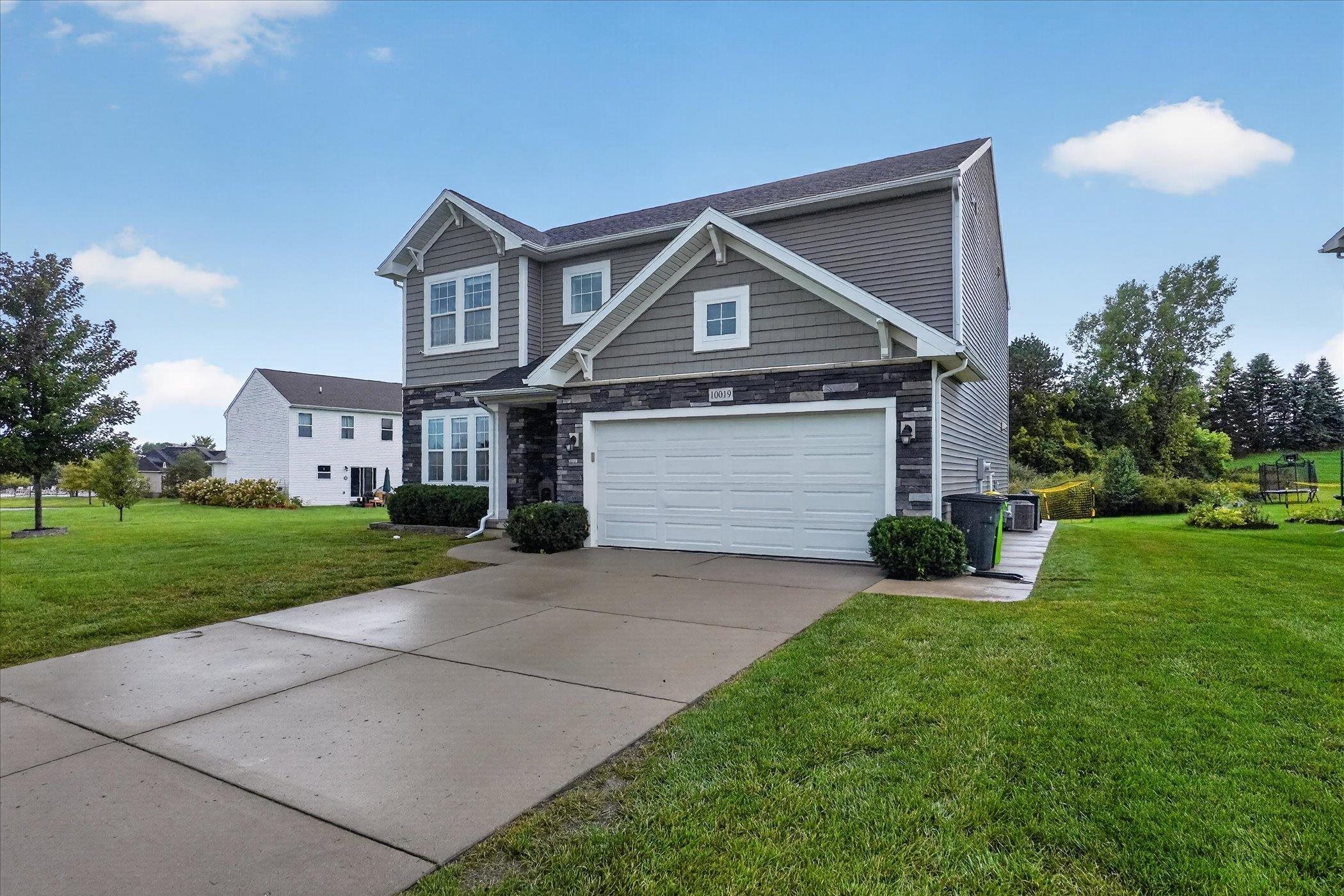Photo 3 of Single family home for sale at 10019 Mulberry Ln, Grand Blanc Charter Township Genesee, MI 49439 | MLS# 5050223203 | Listing updated on 2026-09-28