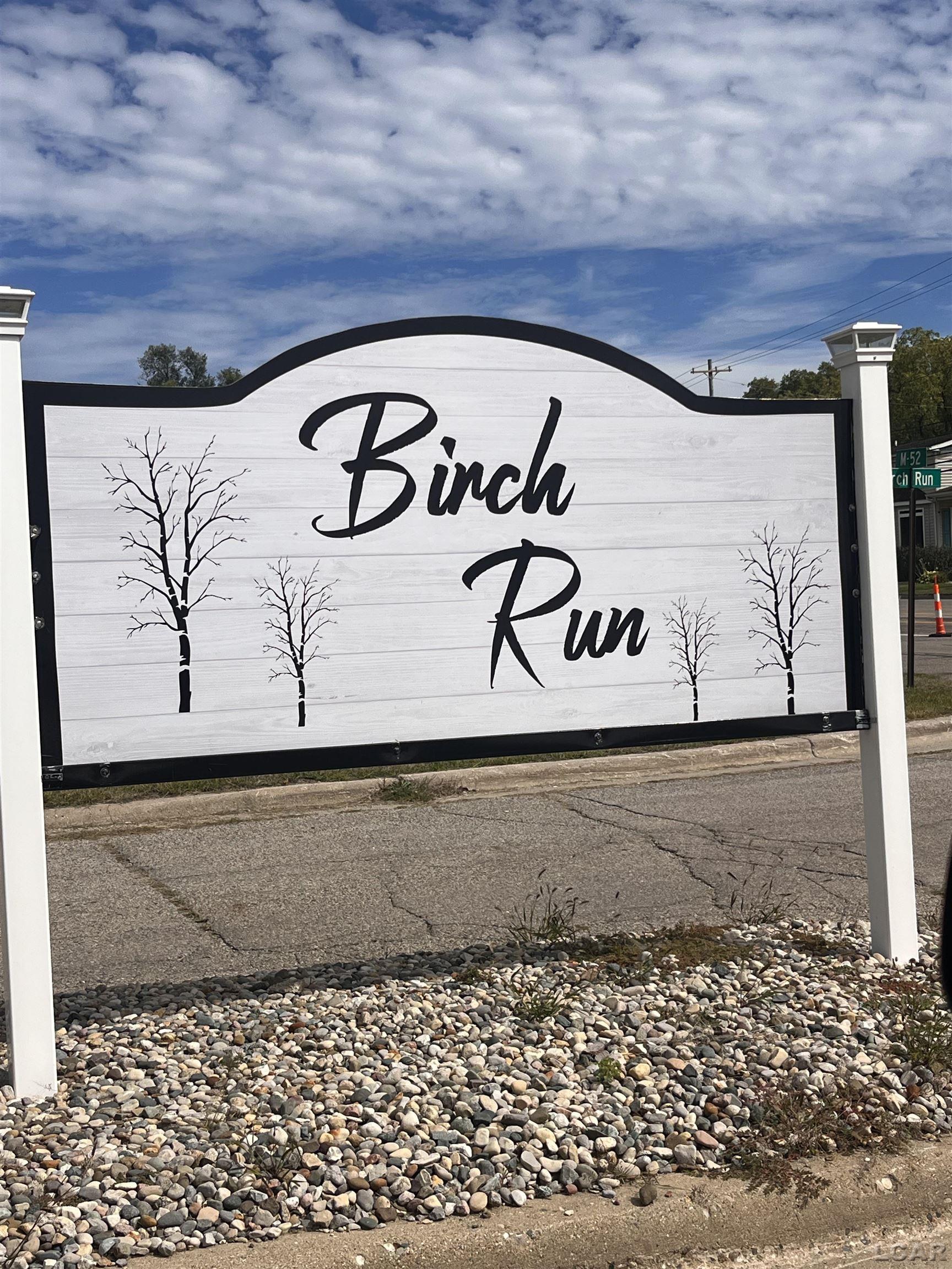 Photo 2 of Single family home for sale at 3309 Birch Run, Adrian, MI 49221 | MLS# 56050223224 | Listing updated on 2026-09-30