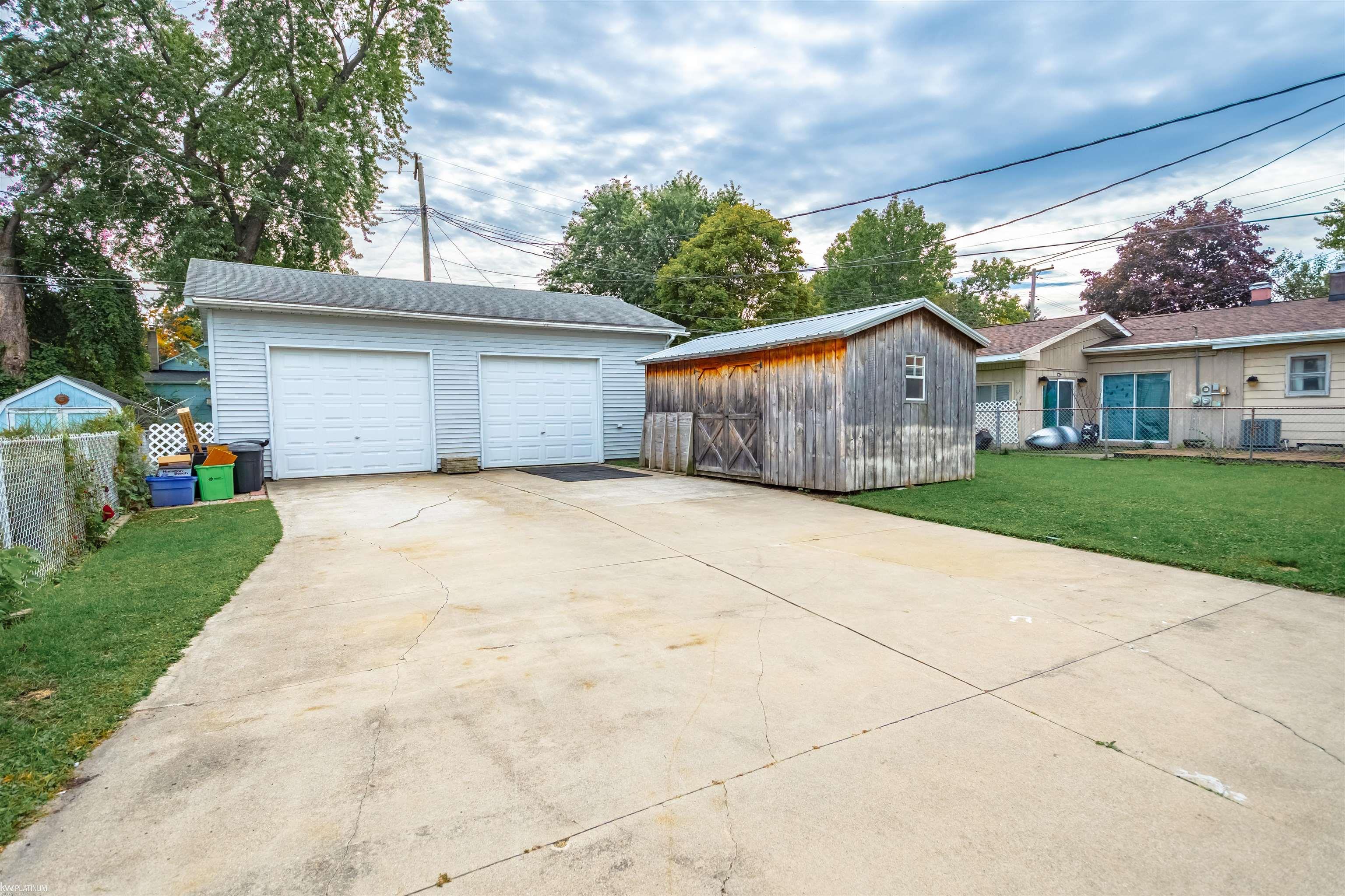 Photo 3 of Single family home for sale at 1730 Jenks St, Port Huron, MI 48060 | MLS# 58050223241 | Listing updated on 2026-09-29