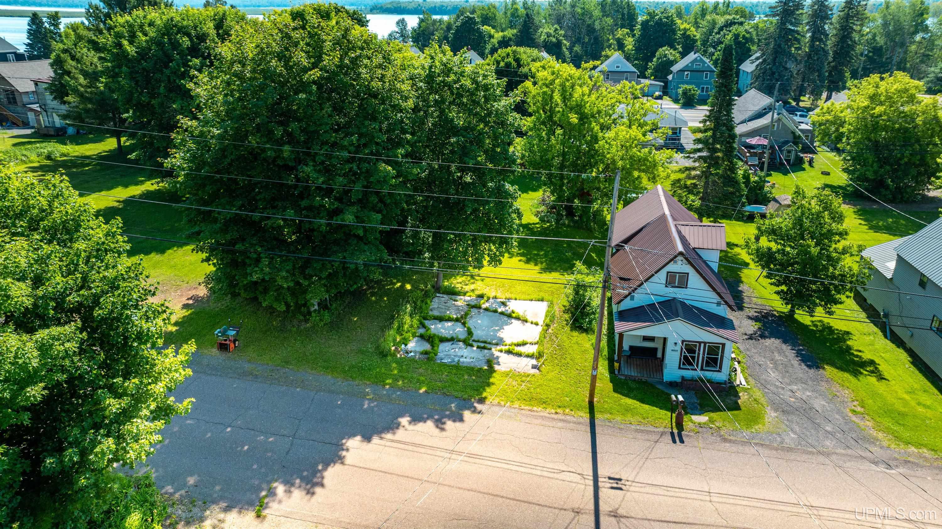 Photo 46 of Single family home for sale at 42155 Willson Memorial Dr, Chassell, MI 49916 | MLS# 50223249 | Listing updated on 2026-10-01