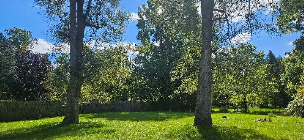 Photo 3 of Single family home for sale at 611 W Miller Rd, Lansing, MI 48911 | MLS# 60050223254 | Listing updated on 2026-09-29