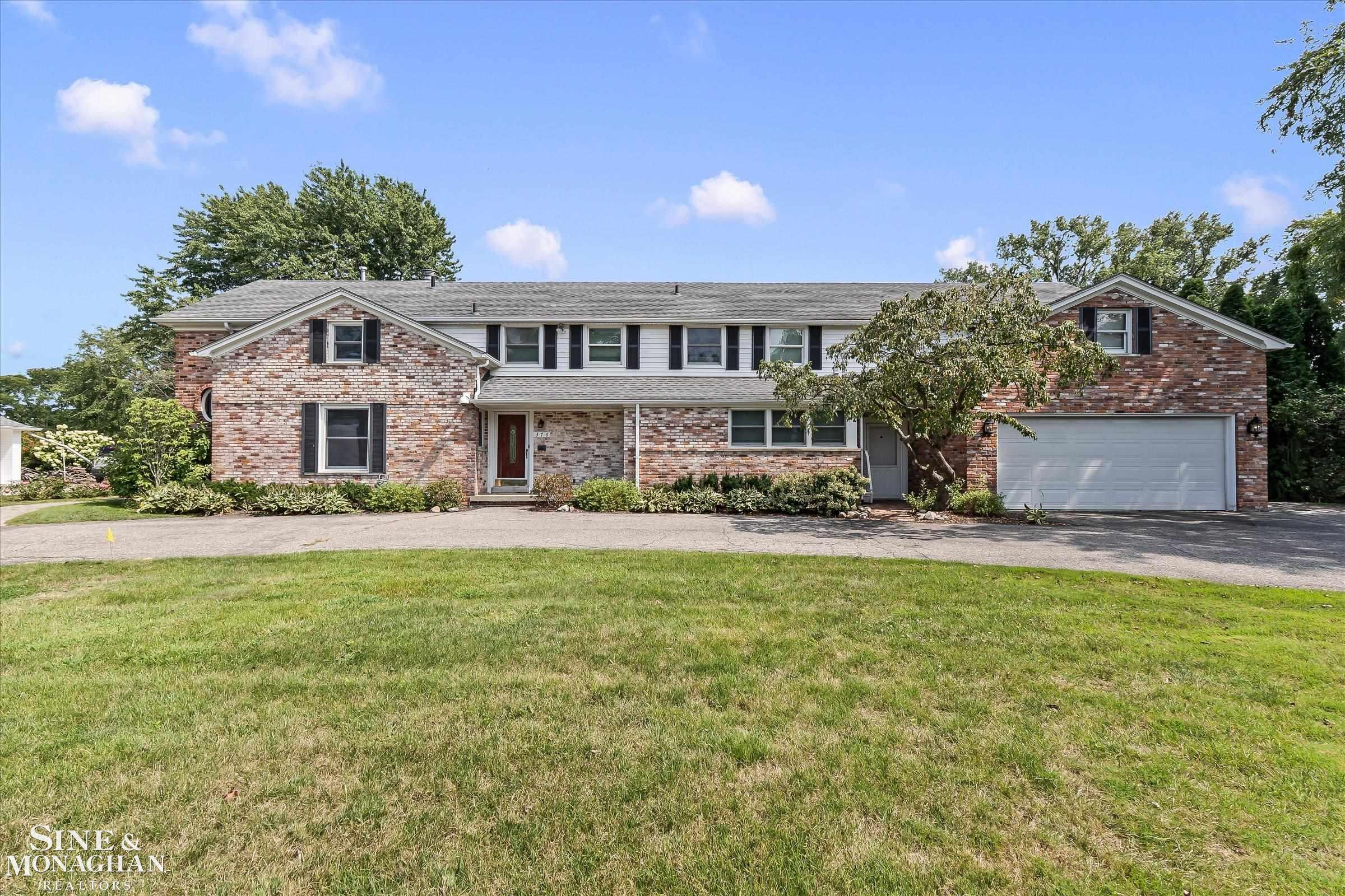 Photo 1 of Mansion for sale at 376 Chalfonte Ave, Grosse Pointe Farms, MI 48236 | MLS# 58050223264 | Listing updated on 2026-09-29