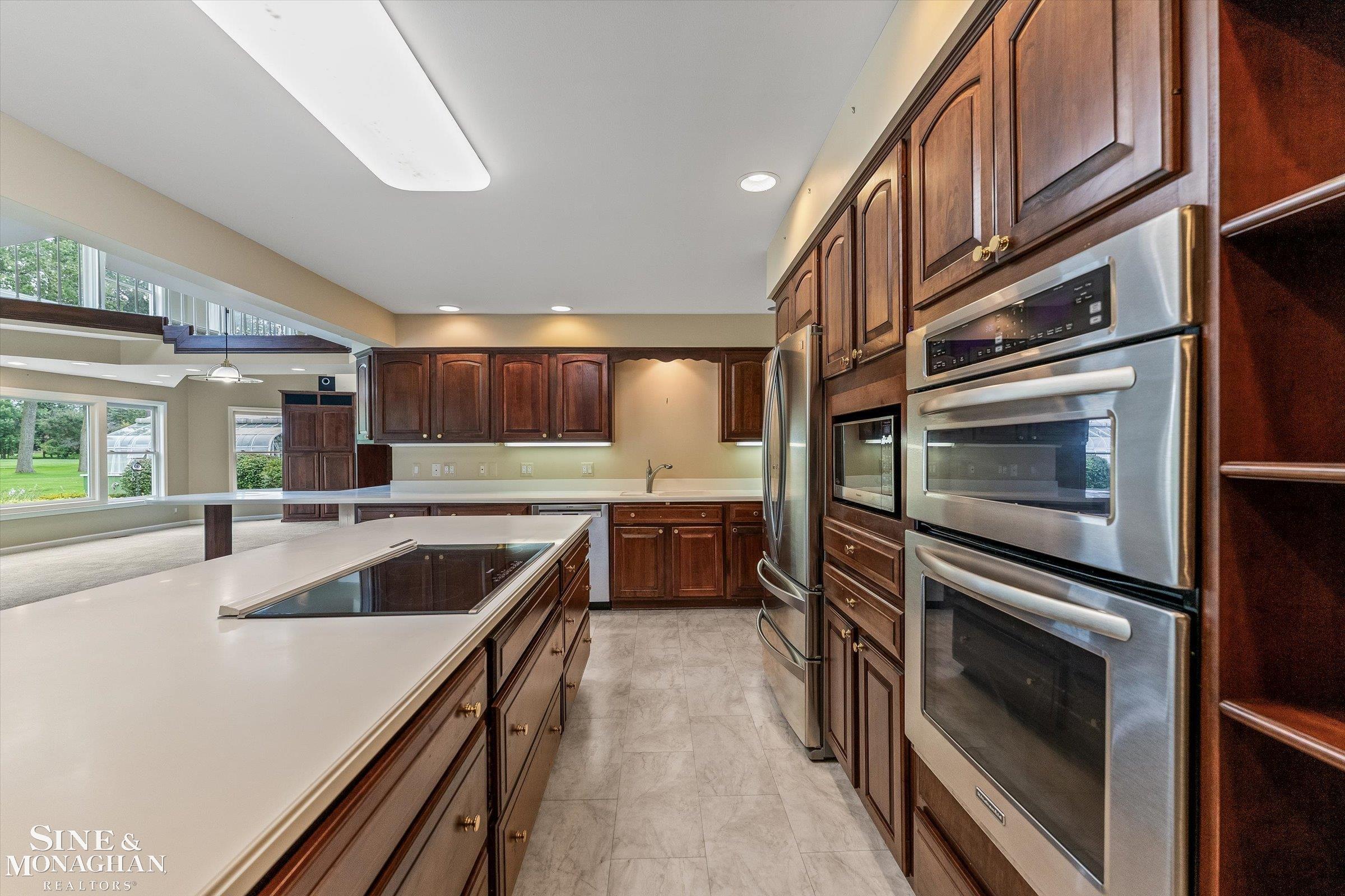 Photo 4 of Single family home for sale at 376 Chalfonte Ave, Grosse Pointe Farms, MI 48236 | MLS# 58050223264 | Listing updated on 2026-09-29