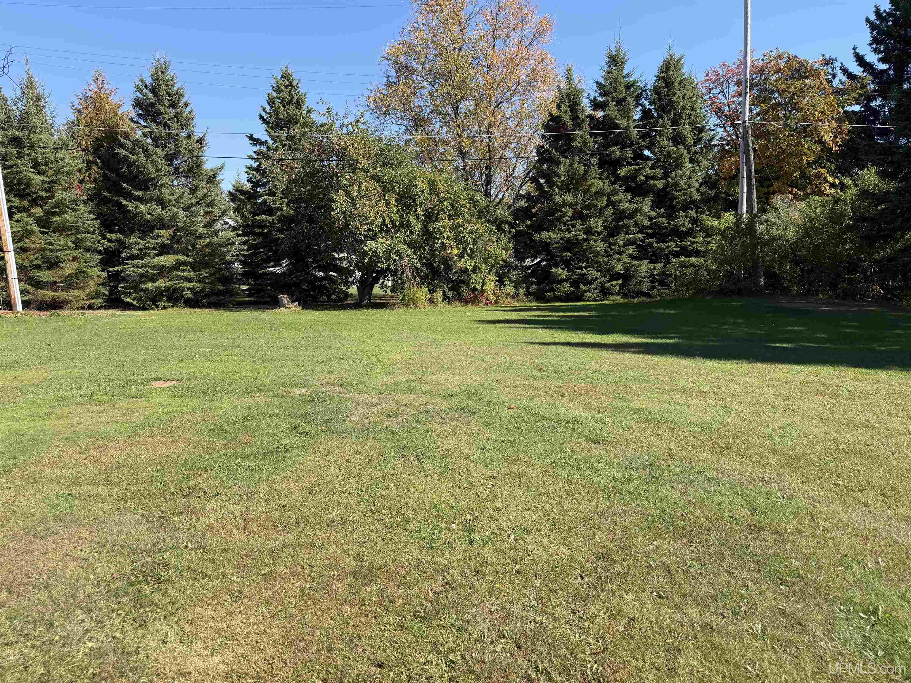 Photo 3 of Sale Pending at 608 Neidhold Ave, Wakefield, MI 49968 | MLS# 50223286 | Listing updated on 2026-09-30