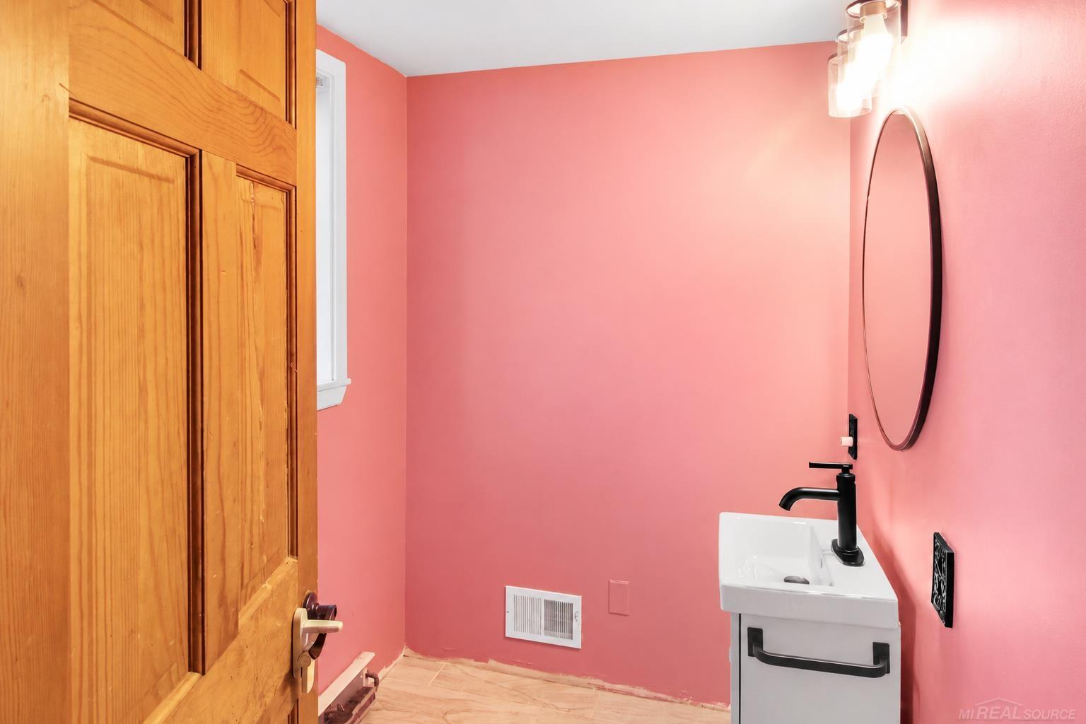 Photo 3 of Single family home for sale at 3809 Otter Lake Rd, Otter Lake Village Lapeer, MI 48464 | MLS# 58050223294 | Listing updated on 2026-10-03