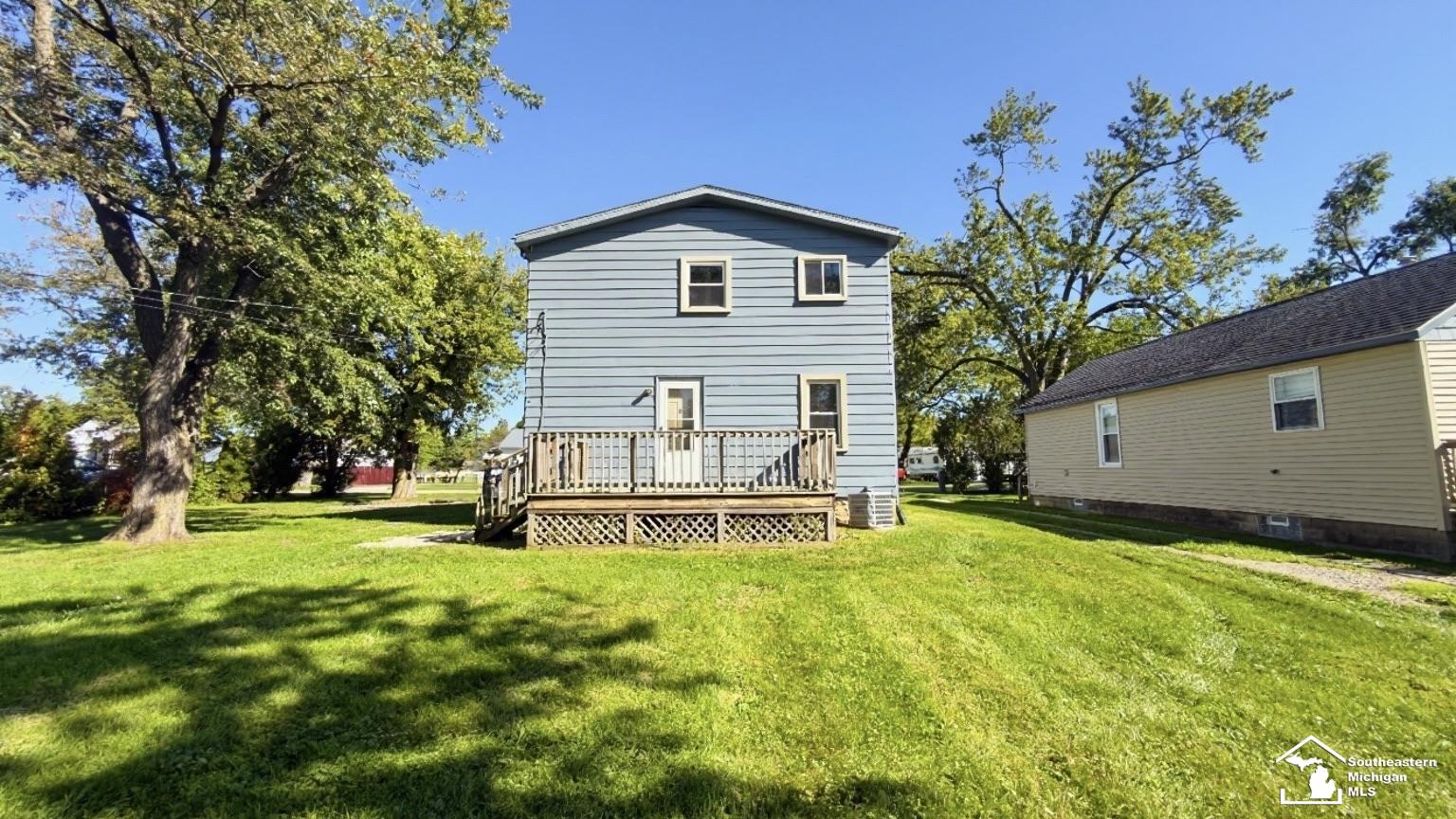Photo 4 of Single family home for sale at 40 Kessler St, Monroe, MI 48162 | MLS# 57050223315 | Listing updated on 2026-09-30
