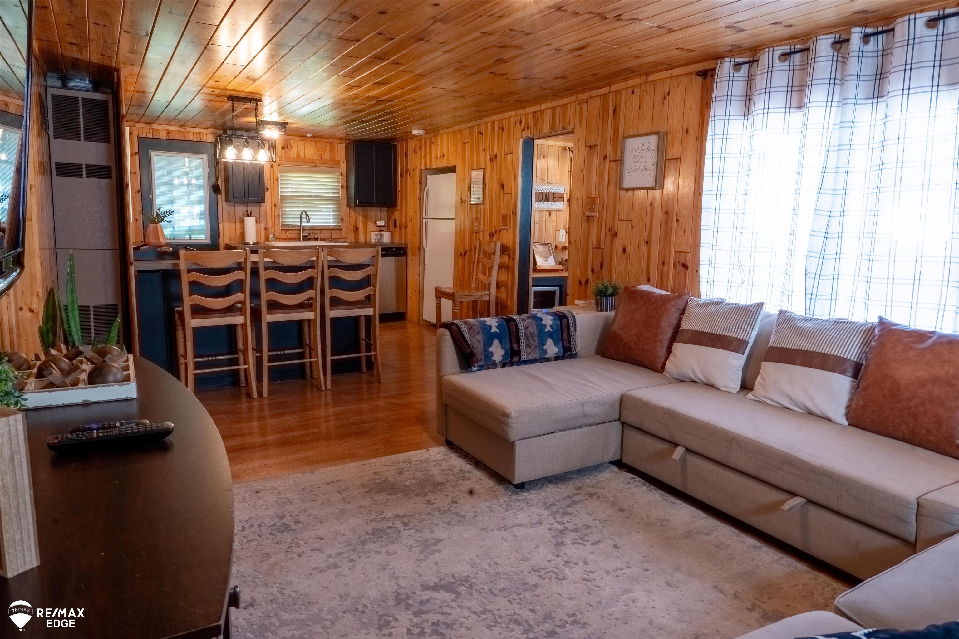 Photo 3 of Single family home for sale at 100 Mary Rd, Houghton Lake, MI 48629 | MLS# 5050223316 | Listing updated on 2026-09-29