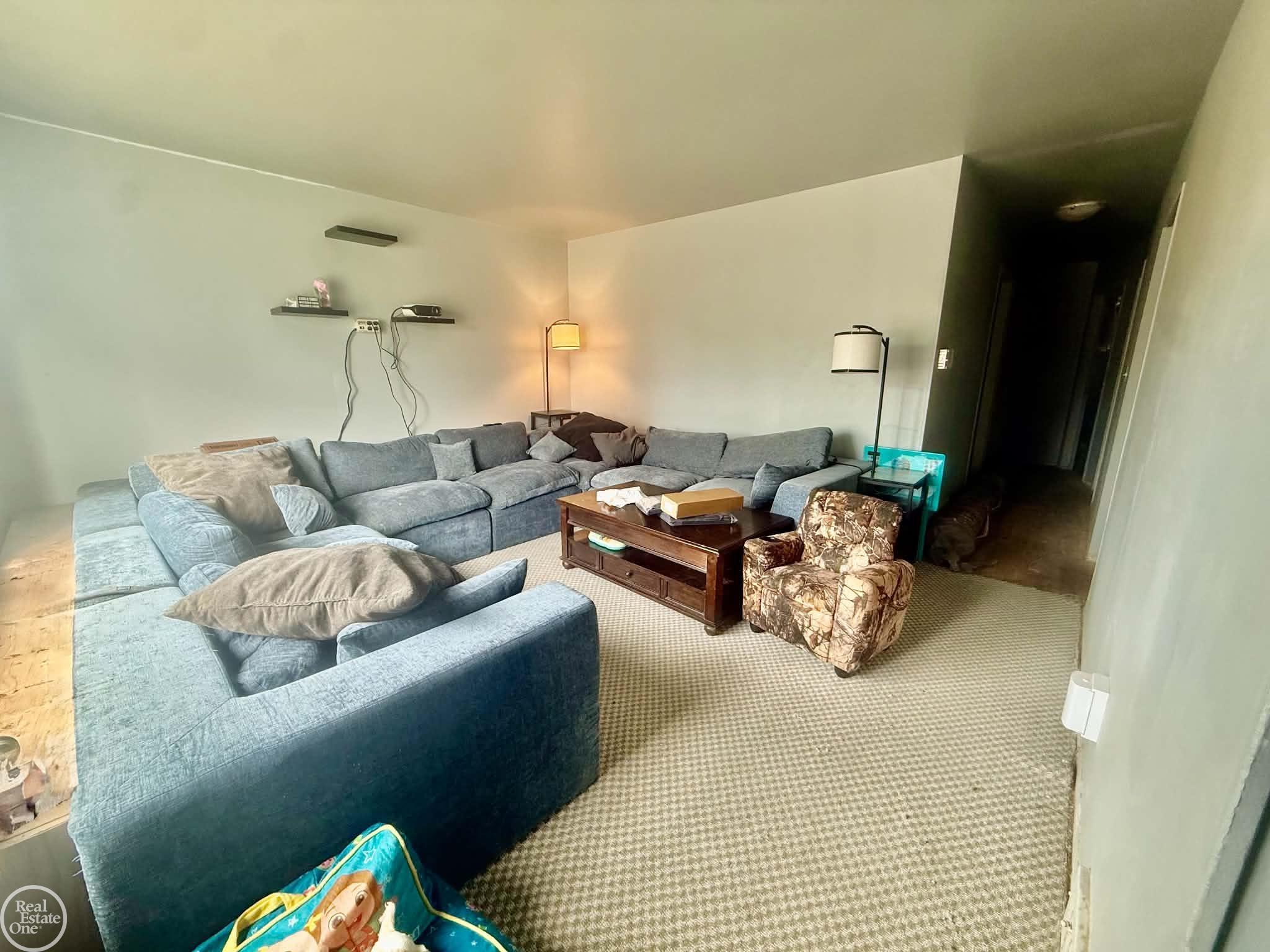 Photo 2 of Single family home for sale at 32264 Parker Cir, Warren, MI 48088 | MLS# 58050223318 | Listing updated on 2026-10-06