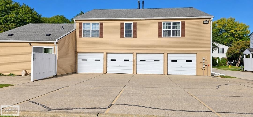 Photo 2 of Condo for sale at 24162 Meadow Brg Dr #93, Clinton Township, MI 48035 | MLS# 50223325 | Listing updated on 2026-10-04