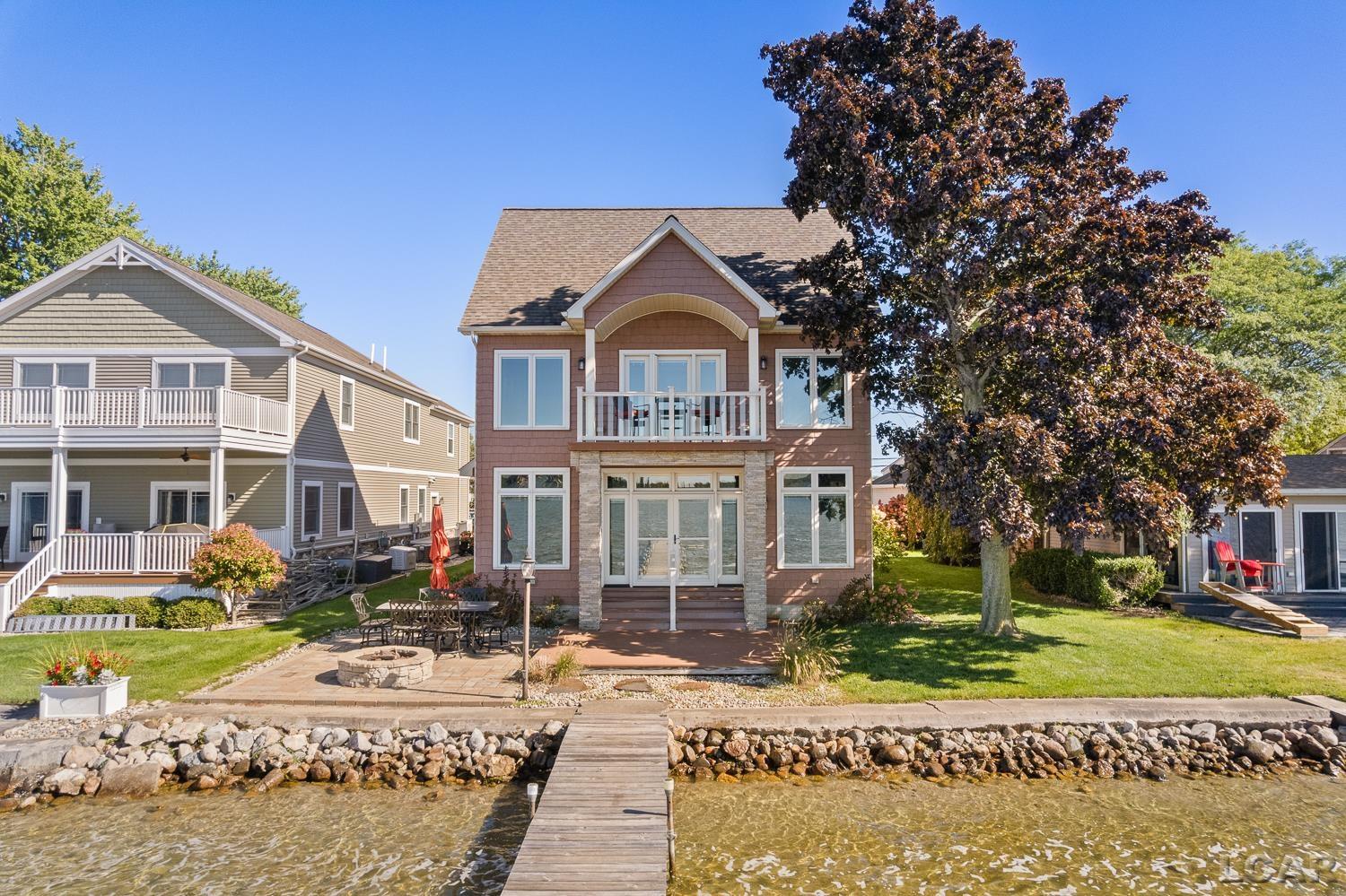 Photo 2 of Single family home for sale at 2800 Round Lake Hwy, Manitou Beach, MI 49253 | MLS# 56050223326 | Listing updated on 2026-10-02