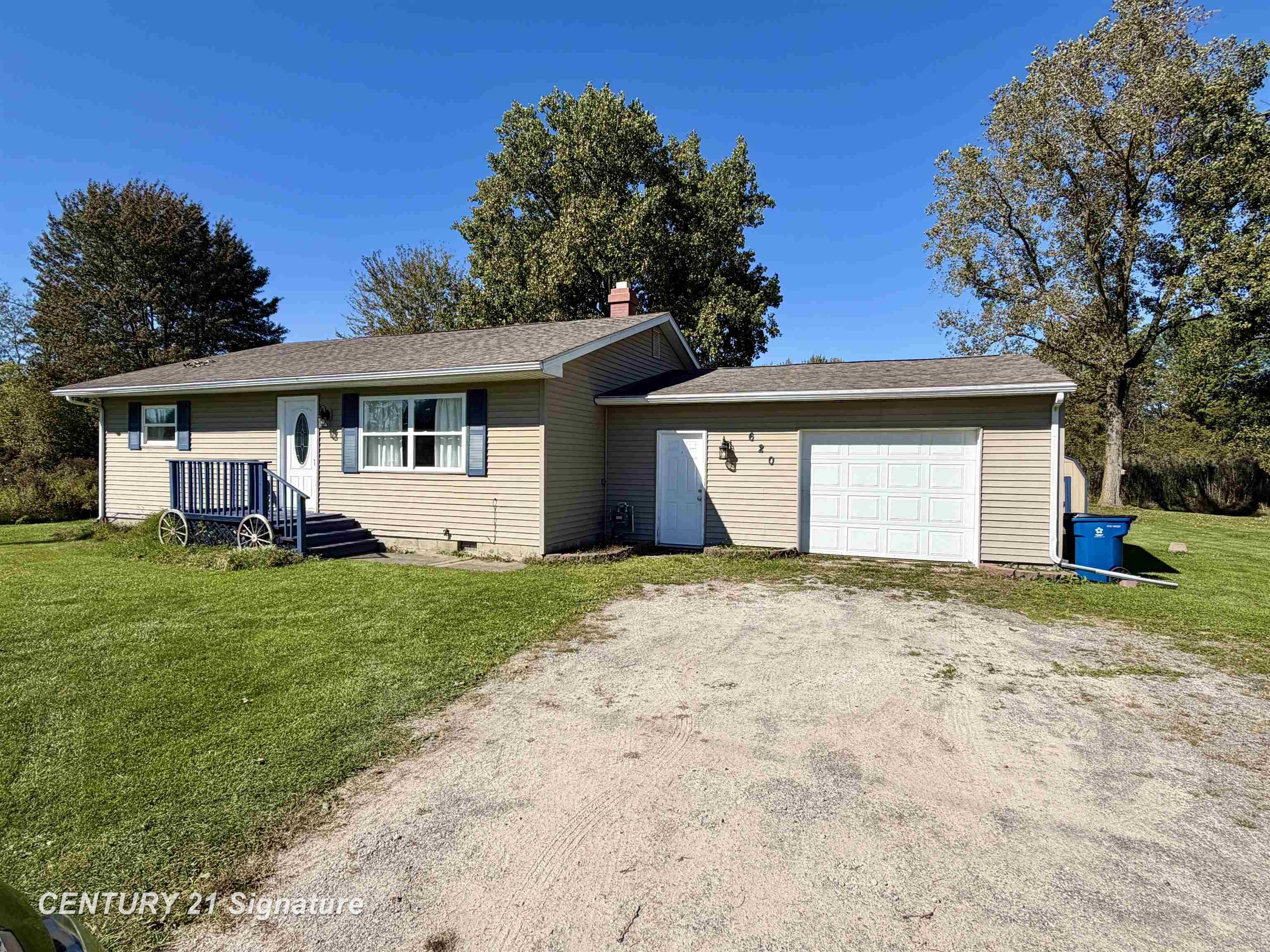 Photo 2 of Single family home for sale at 620 W Main St, Otisville, MI 48463 | MLS# 5050223341 | Listing updated on 2026-10-05