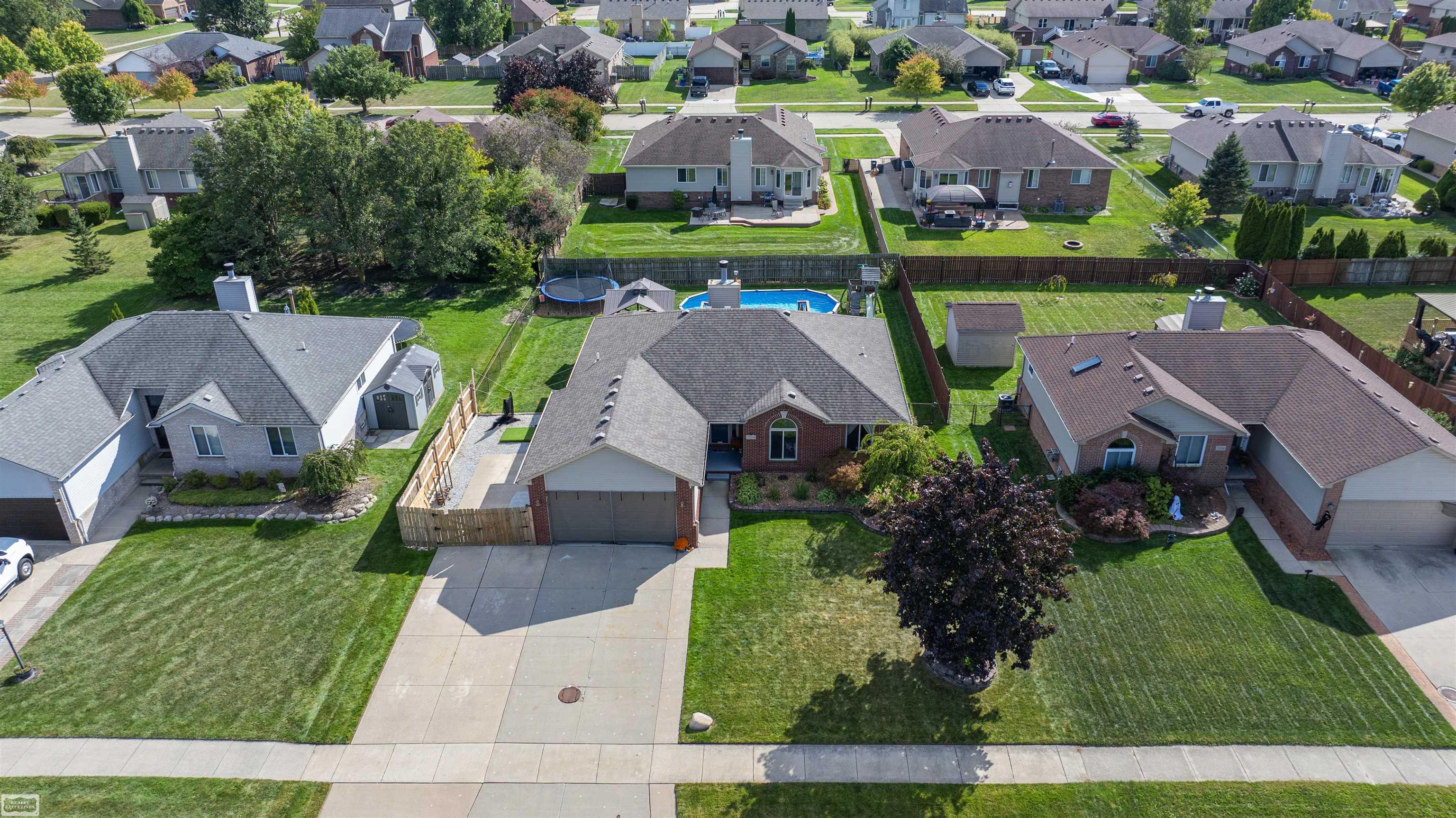 Photo 2 of Single family home for sale at 31108 Quail Run Dr, Chesterfield, MI 48047 | MLS# 58050223343 | Listing updated on 2026-10-06