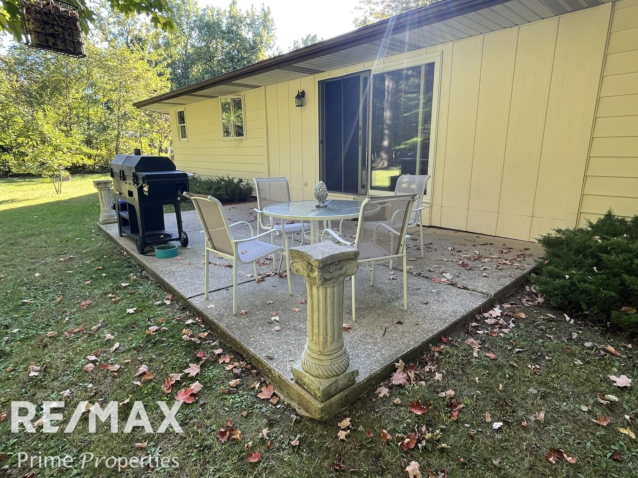 Photo 4 of Single family home for sale at 10286 Rene Dr, Clio, MI 48420 | MLS# 5050223346 | Listing updated on 2026-09-30