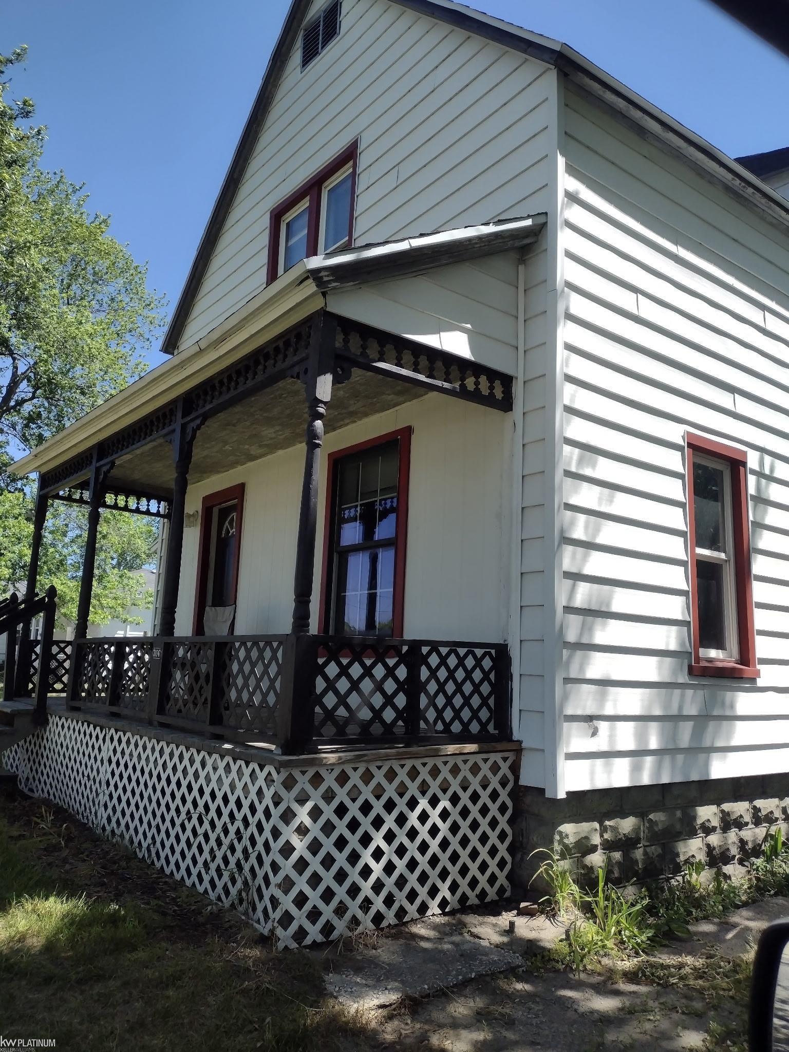 Photo 2 of Single family home for sale at 3114 28th Street, Port Huron, MI 48060 | MLS# 58050223355 | Listing updated on 2026-10-05