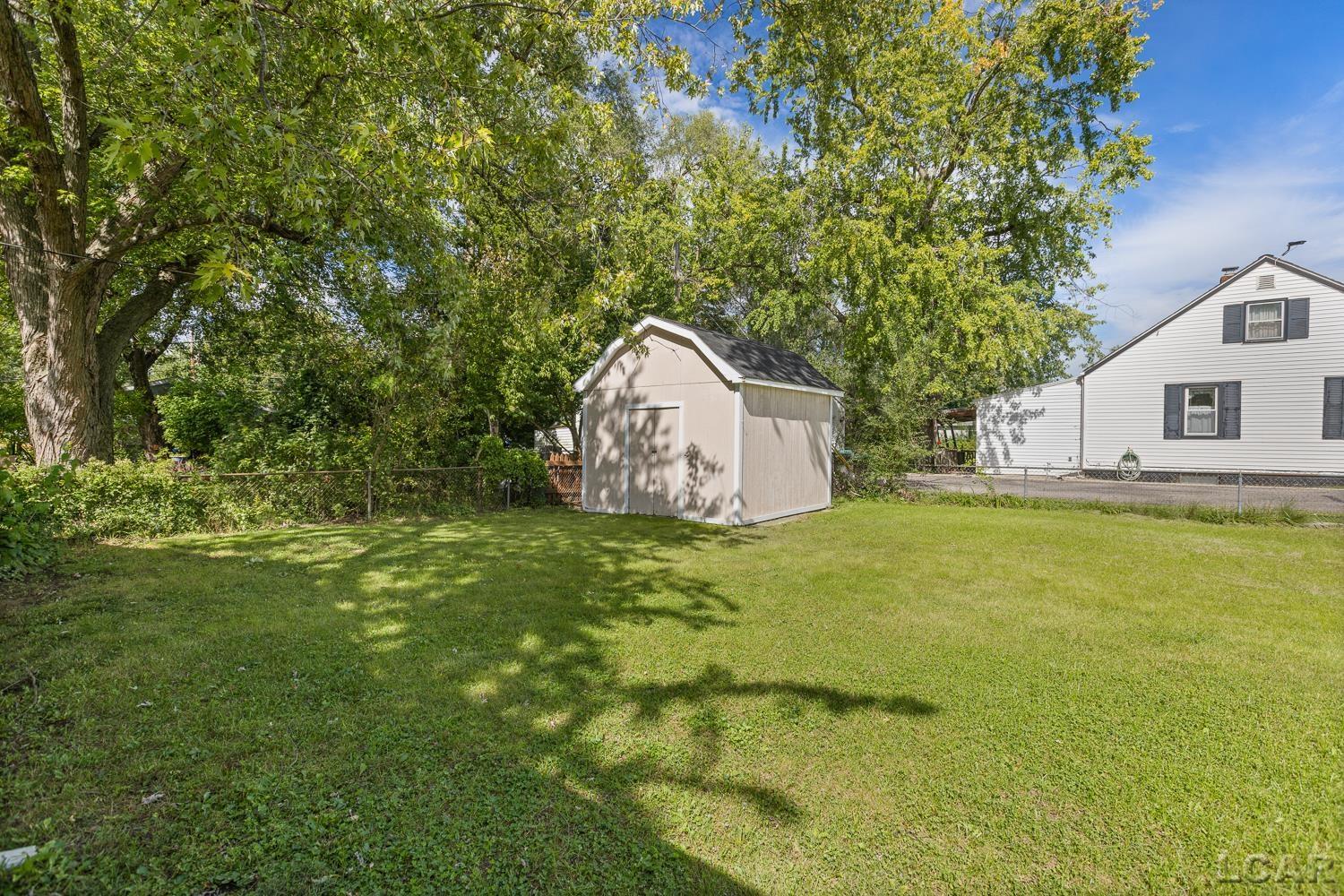 Photo 3 of Single family home for sale at 1103 W Pottawatamie St, Tecumseh, MI 49286 | MLS# 56050223367 | Listing updated on 2026-10-06