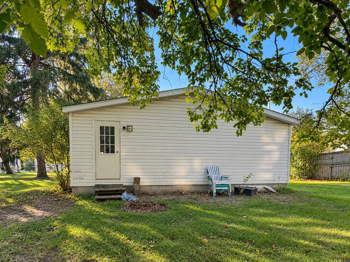 Photo 3 of Single family home for sale at 740 N Silverleaf St, Gladwin, MI 48624 | MLS# 50223371 | Listing updated on 2026-09-30