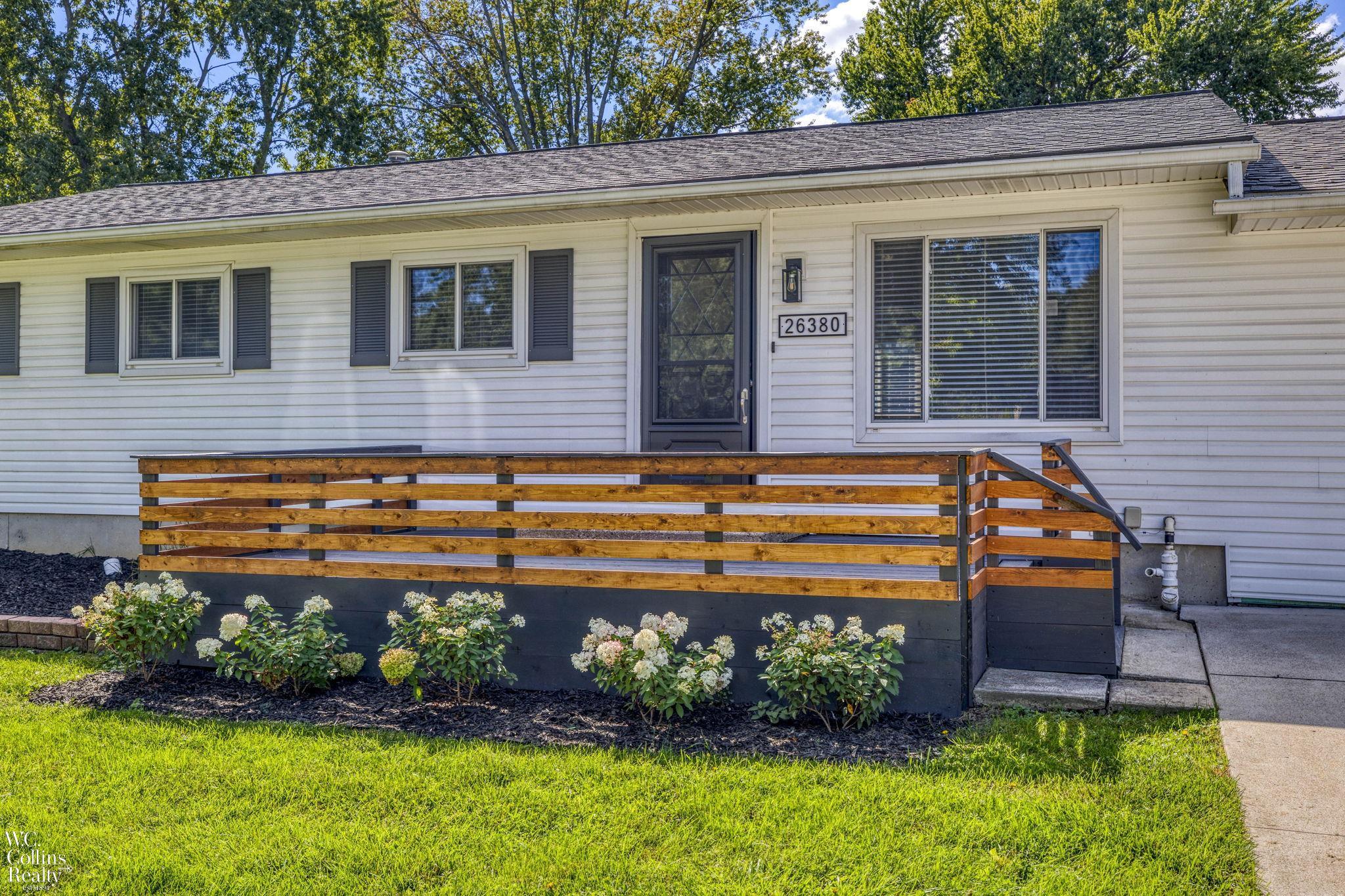 Photo 2 of Single family home for sale at 26380 Beamer St, Harrison Township, MI 48045 | MLS# 58050223380 | Listing updated on 2026-10-06