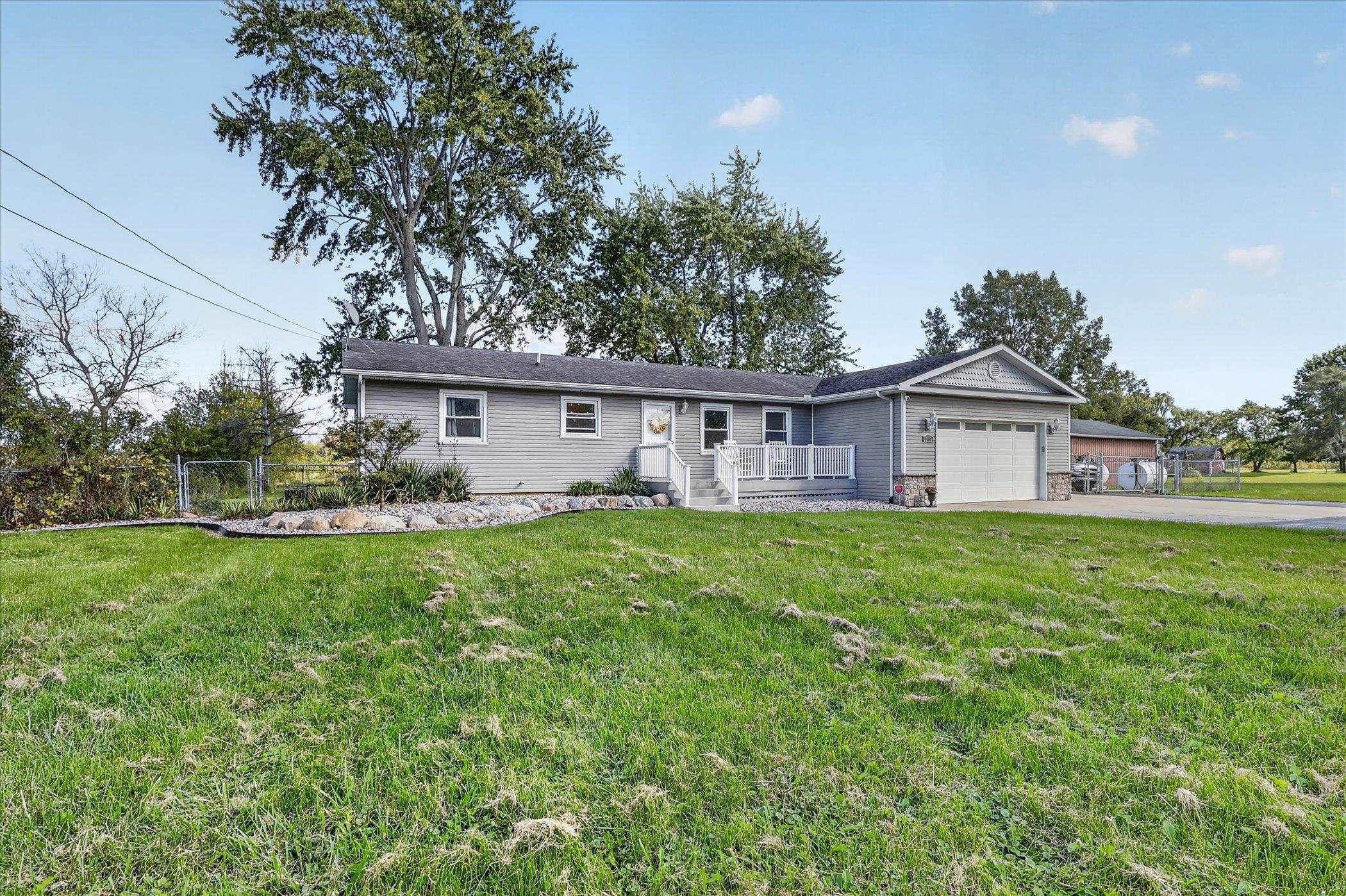 Photo 3 of Single family home for sale at 6460 N Jennings Rd, Mount Morris, MI 48458 | MLS# 5050223385 | Listing updated on 2026-10-05