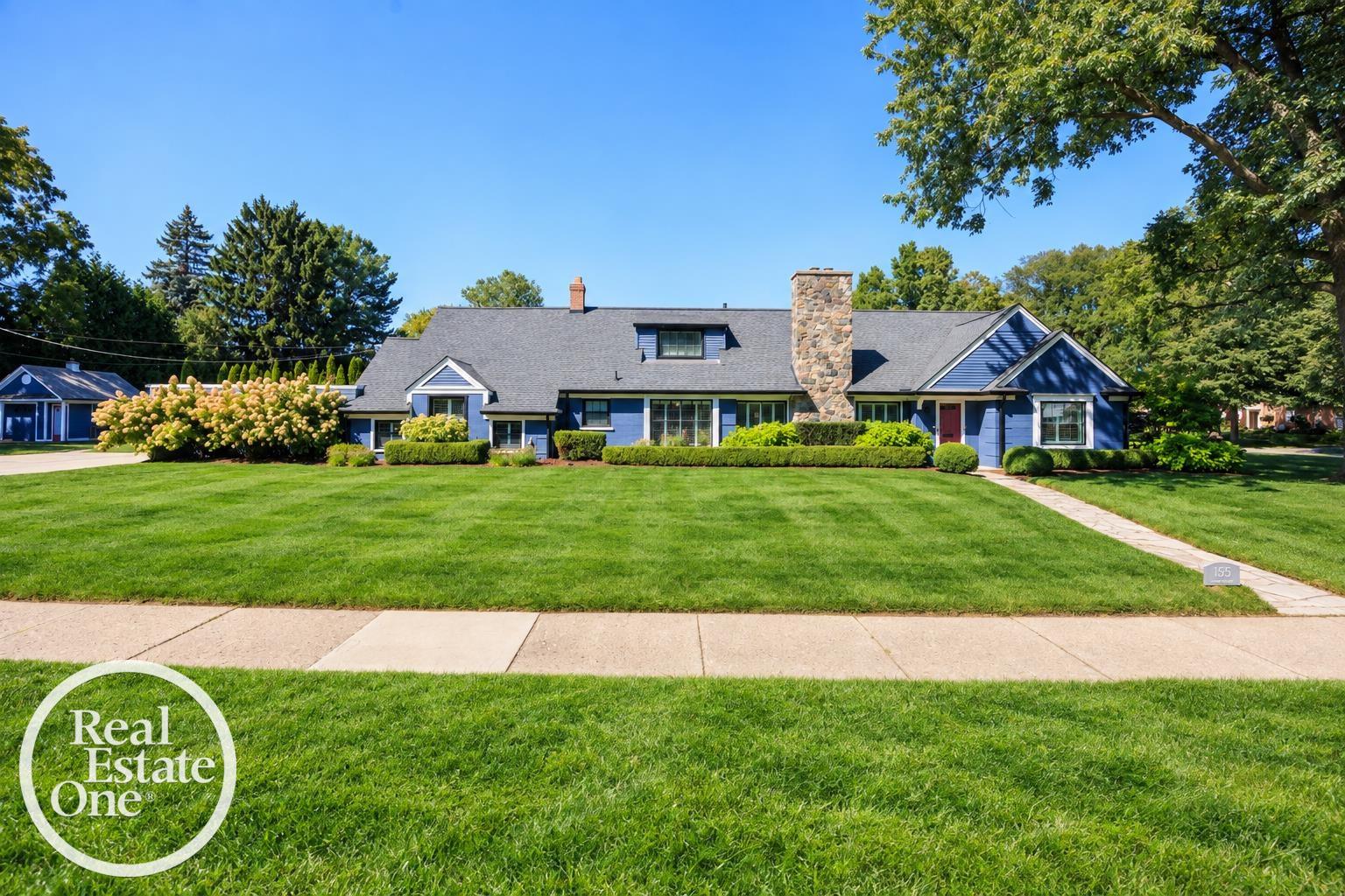 Photo 1 of Single family home for sale at 155 Lothrop Rd, Grosse Pointe Farms, MI 48236 | MLS# 58050223388 | Listing updated on 2026-10-05