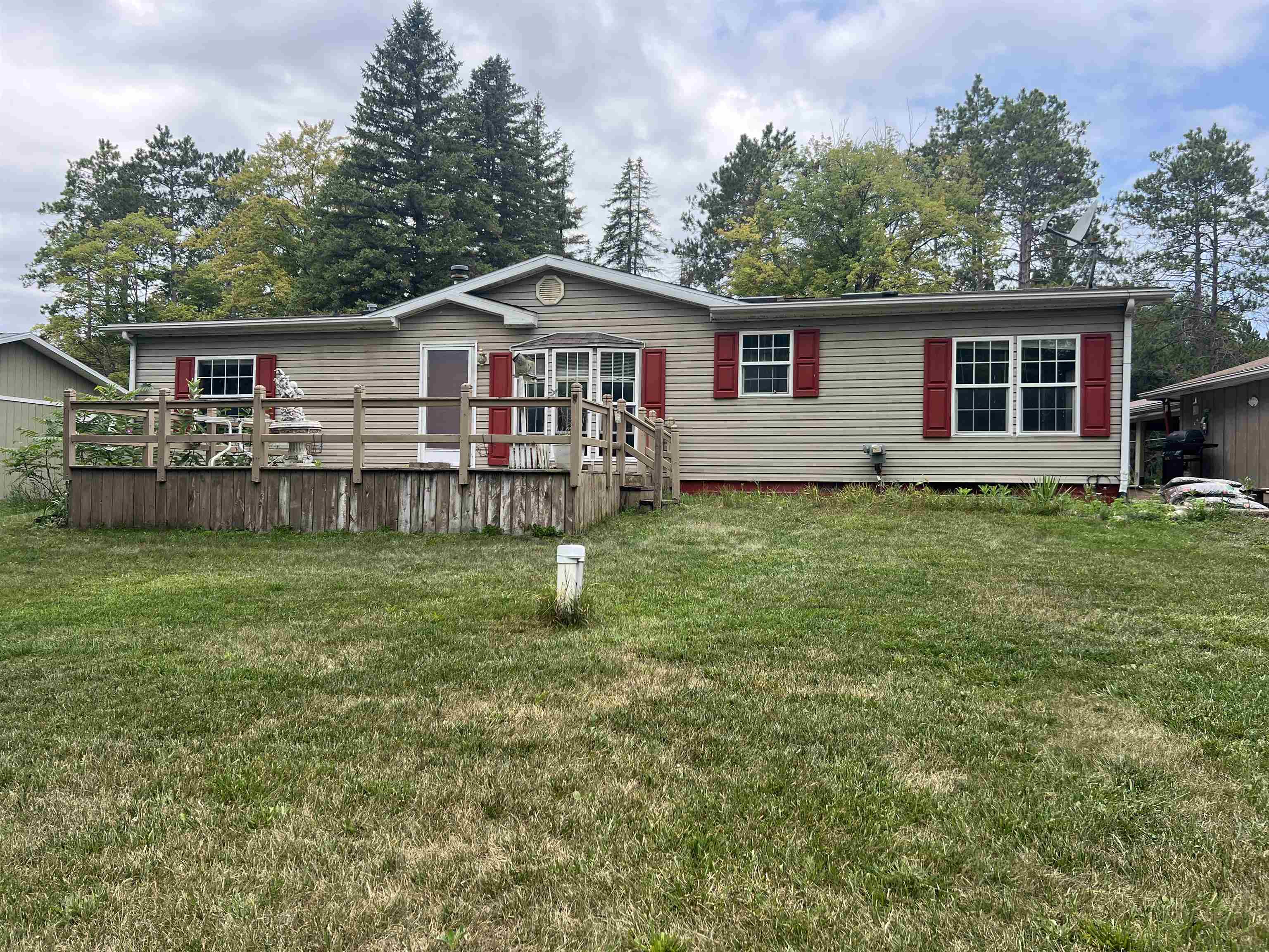 Photo 3 of Single family home for sale at 5141 S Pine St, Beaverton, MI 48612 | MLS# 50223408 | Listing updated on 2026-09-30