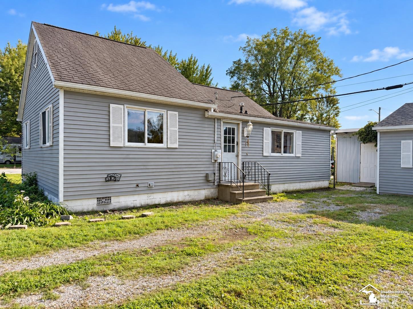 Photo 2 of Single family home for sale at 5665 Venice Rd, Newport, MI 48166 | MLS# 57050223420 | Listing updated on 2026-10-01