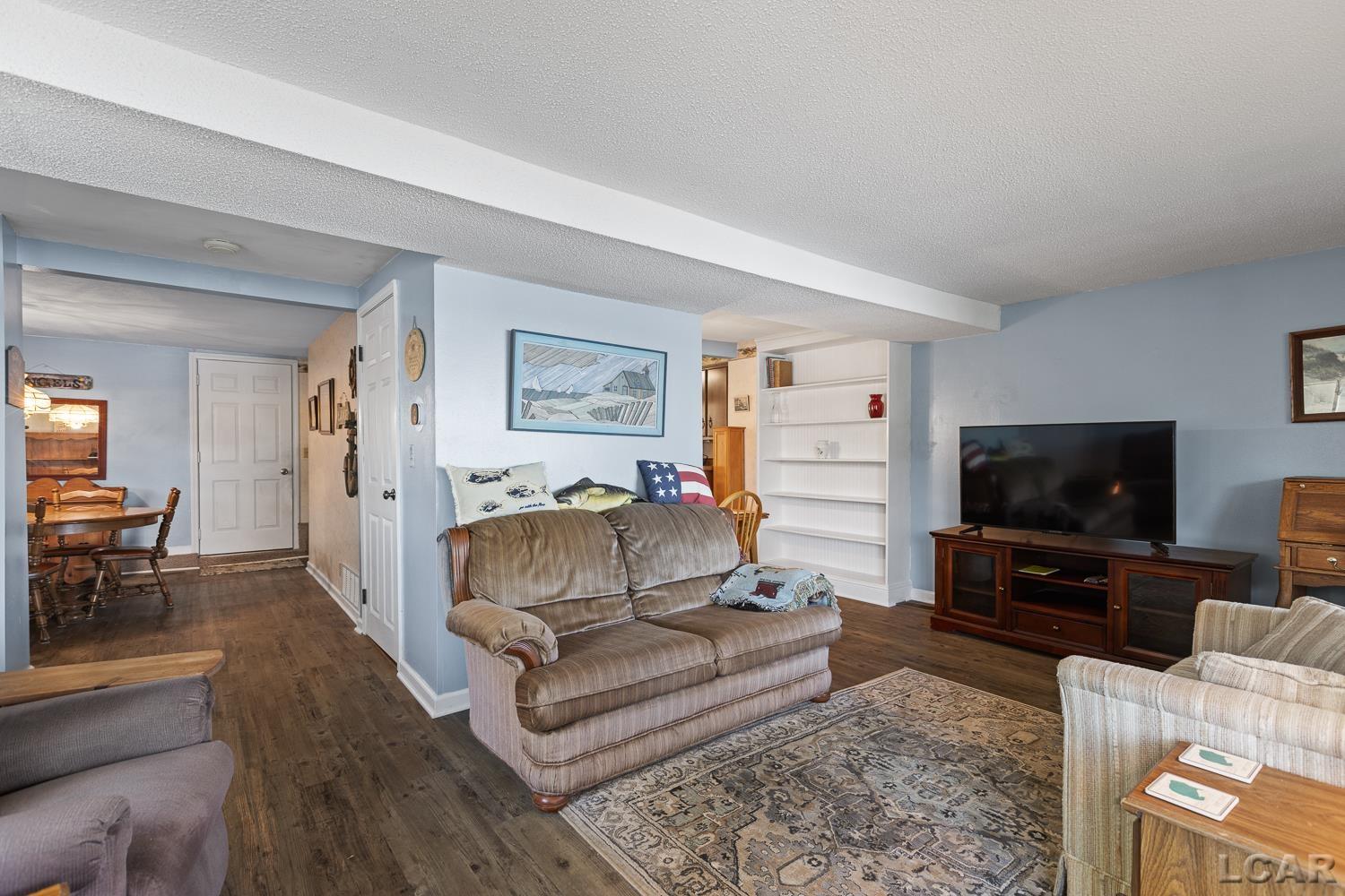 Photo 4 of Single family home for sale at 3088 Marsh Rd, Cambridge Township Lenawee, MI 49230 | MLS# 56050223432 | Listing updated on 2026-10-06