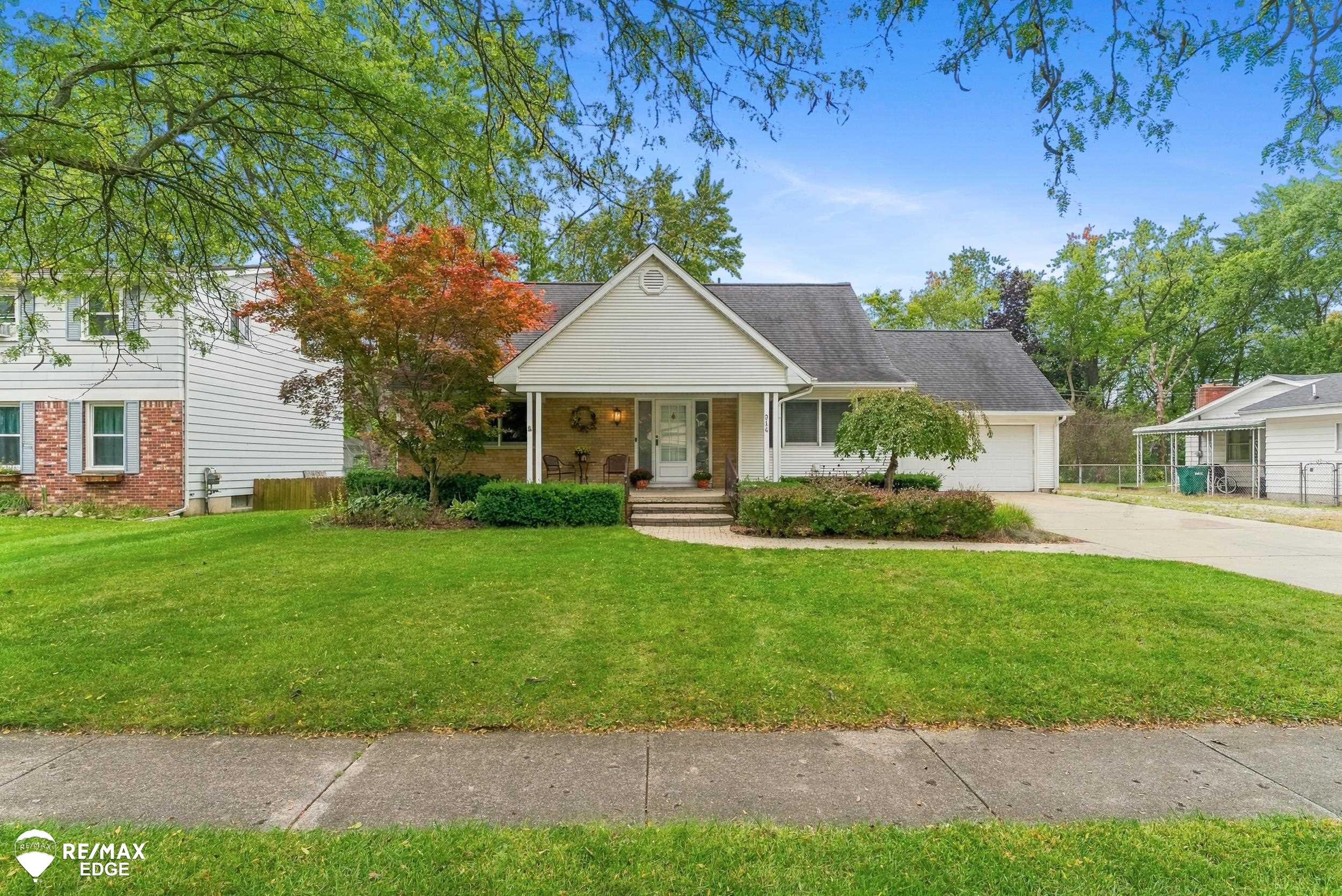 Photo 1 of Single family home for sale at 314 Cedarwood Dr, Flushing, MI 48433 | MLS# 5050223435 | Listing updated on 2026-10-02