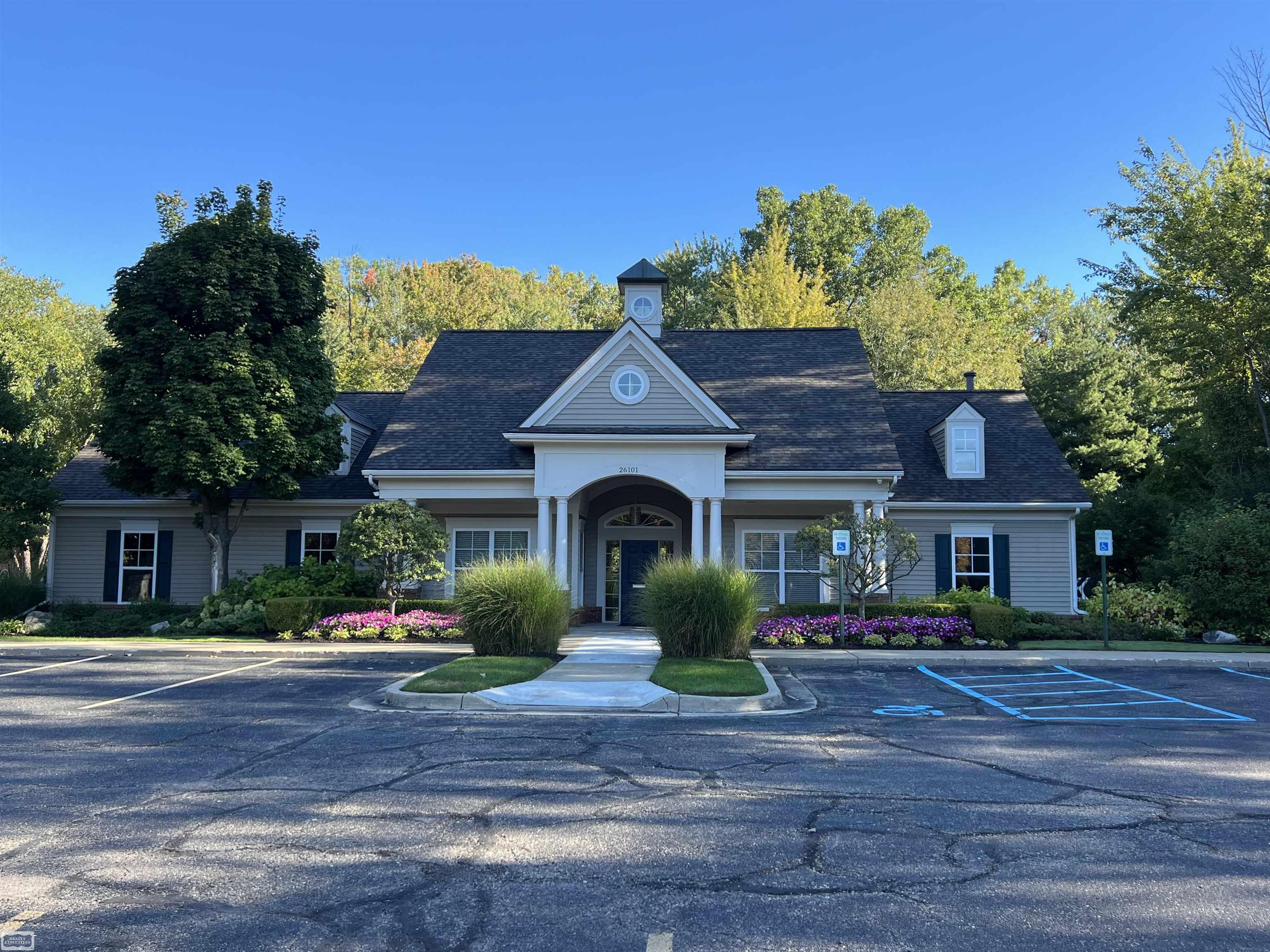 Photo 3 of Condo for sale at 25849 Maritime Cir, Harrison Township, MI 48045 | MLS# 58050223448 | Listing updated on 2026-09-30