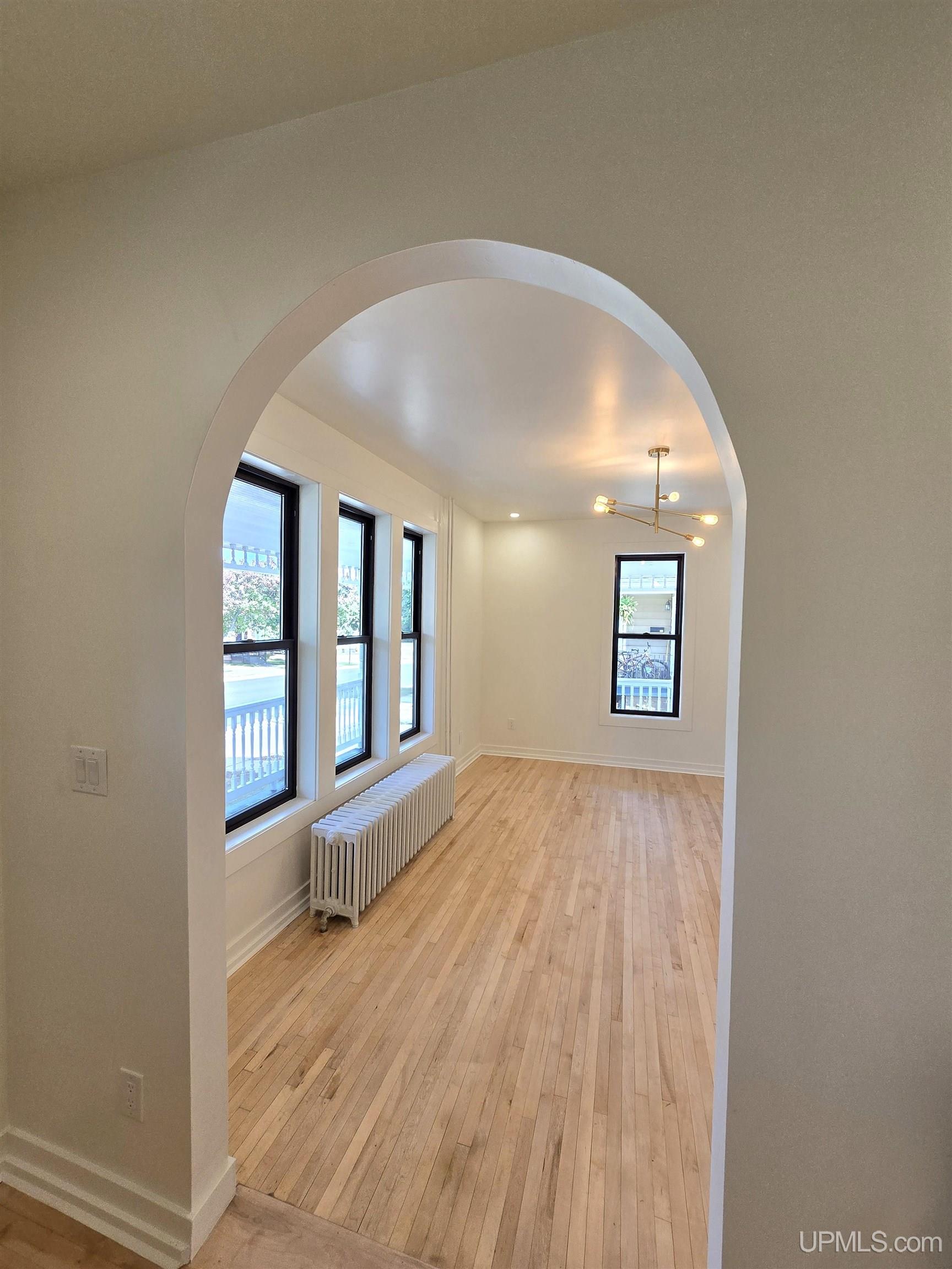 Photo 4 of Single family home for sale at 121 Fisher St, Marquette, MI 49855 | MLS# 50223470 | Listing updated on 2026-10-08