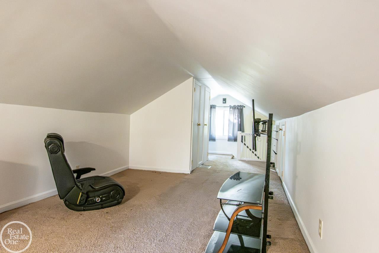 Photo 3 of Single family home for sale at 1434 Pine St, Port Huron, MI 48060 | MLS# 58050223476 | Listing updated on 2026-10-03