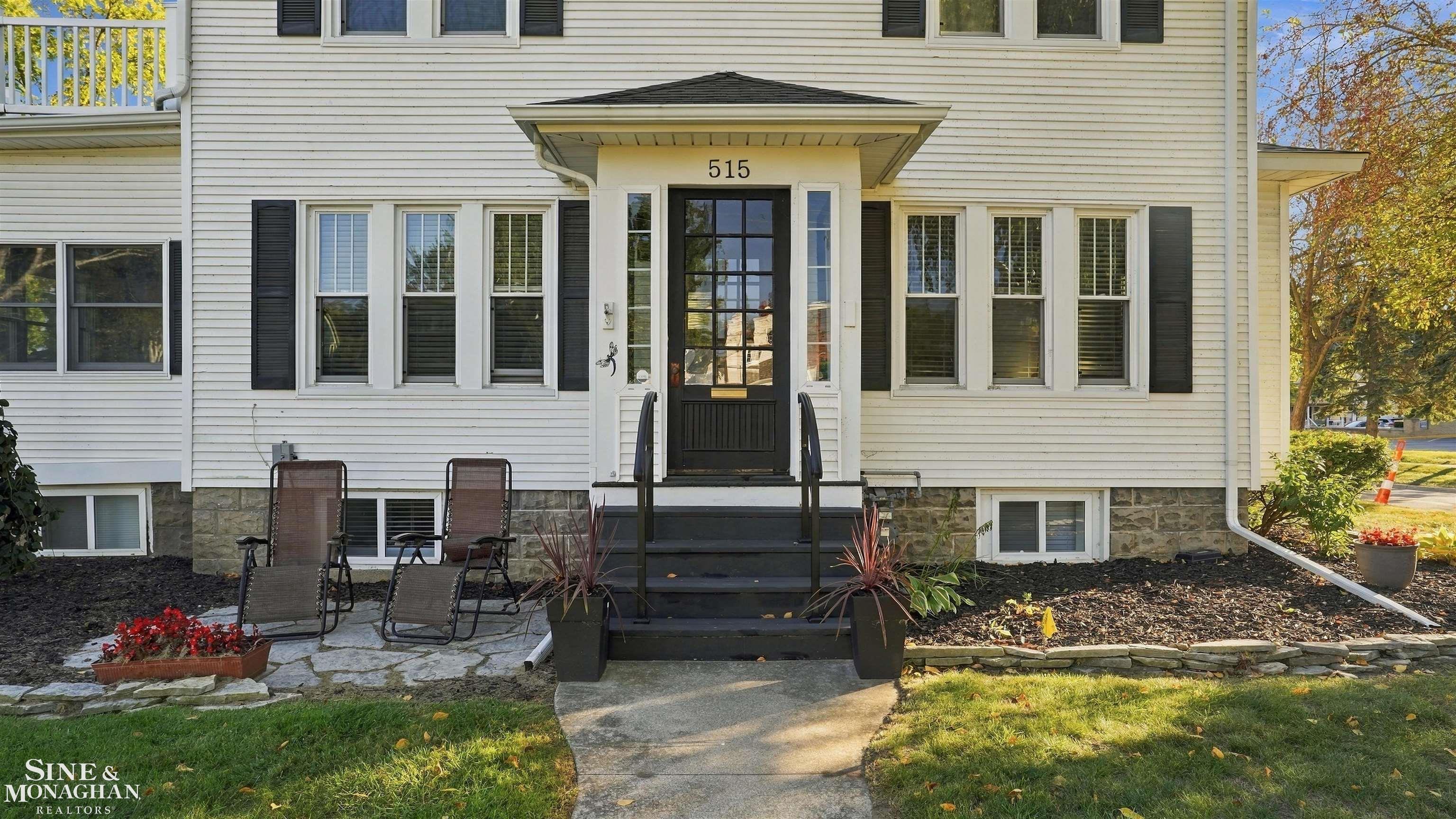 Photo 2 of Single family home for sale at 515 Adams St, Saint Clair, MI 48079 | MLS# 58050223479 | Listing updated on 2026-09-30