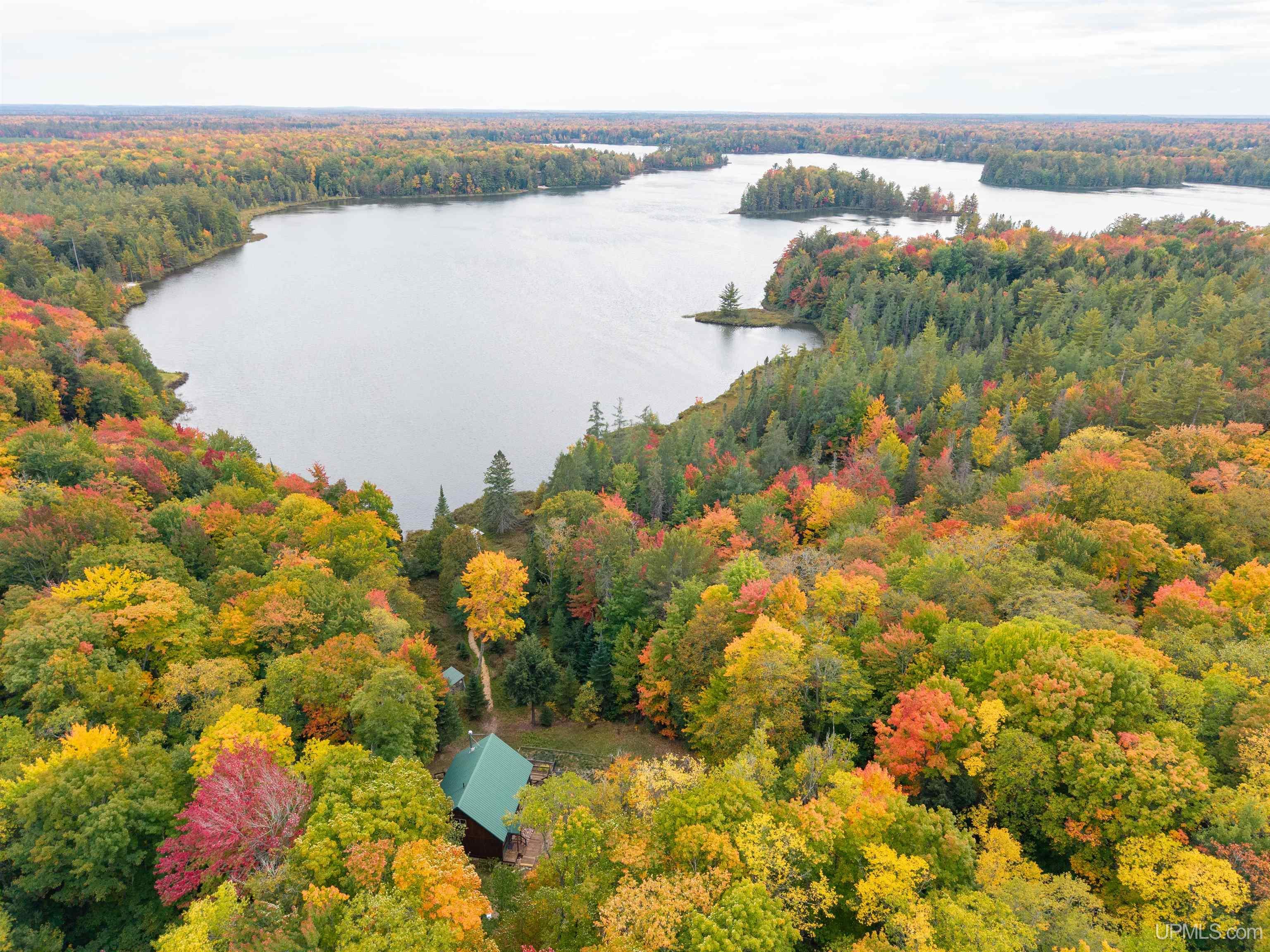 Photo 4 of Single family home for sale at E6971 Maple Grv Rd, Munising, MI 49862 | MLS# 50223482 | Listing updated on 2026-10-01