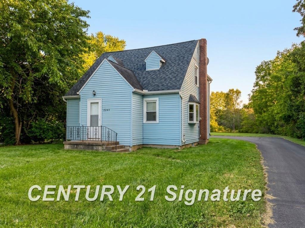 Photo 1 of Single family home for sale at 3244 S Center Rd, Burton, MI 48519 | MLS# 5050223494 | Listing updated on 2026-10-02
