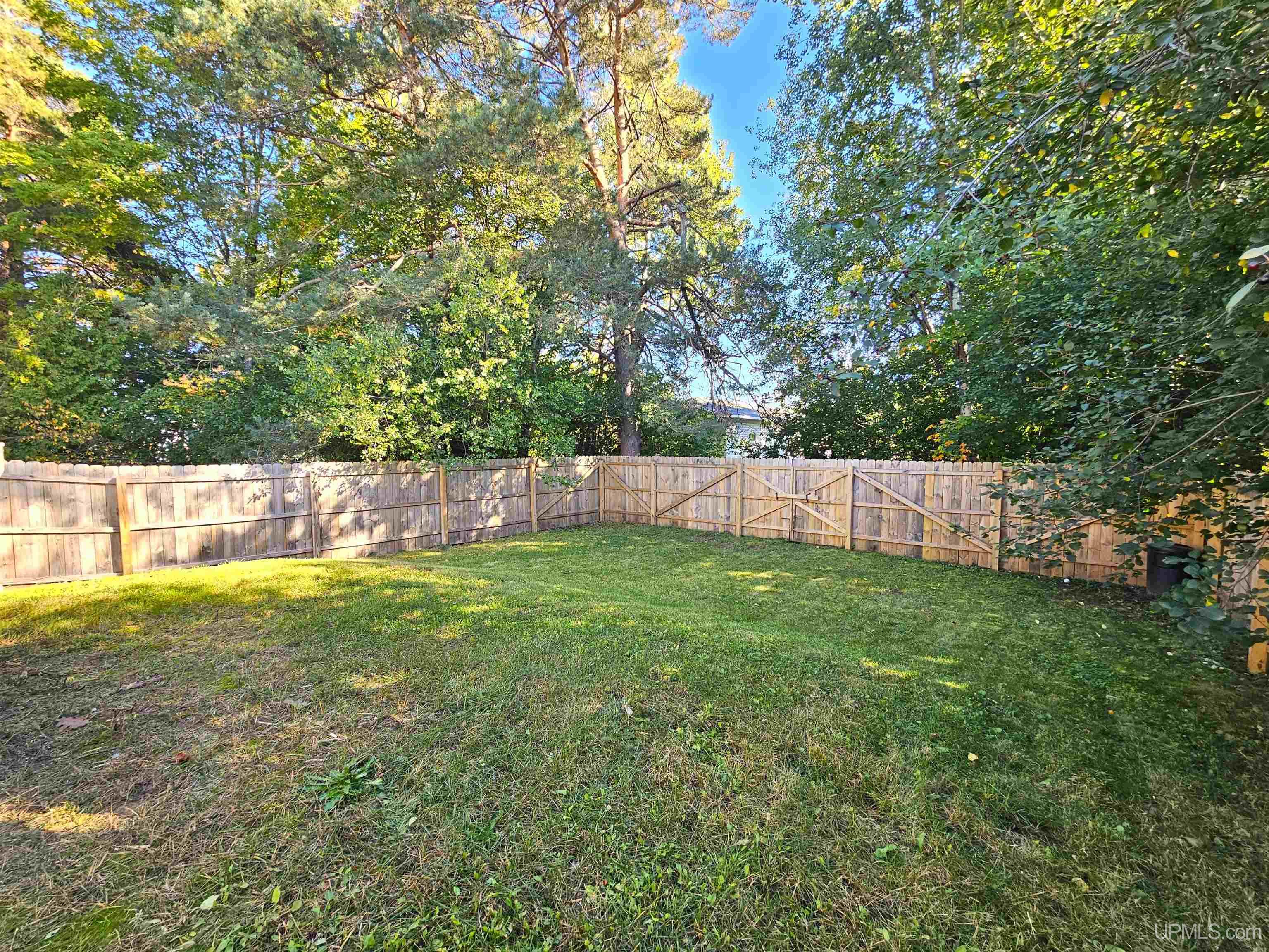 Photo 3 of Single family home for sale at 47376 M26 Hwy, Atlantic Mine, MI 49905 | MLS# 50223495 | Listing updated on 2026-10-04