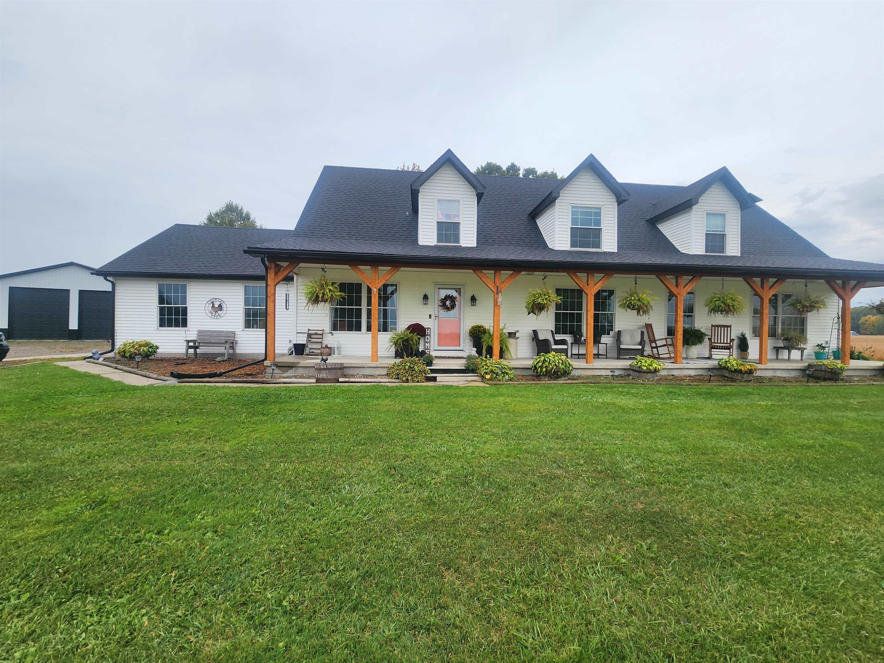 Photo 2 of Single family home for sale at 3405 N Carter Rd, Pinconning, MI 48650 | MLS# 50223504 | Listing updated on 2026-10-20