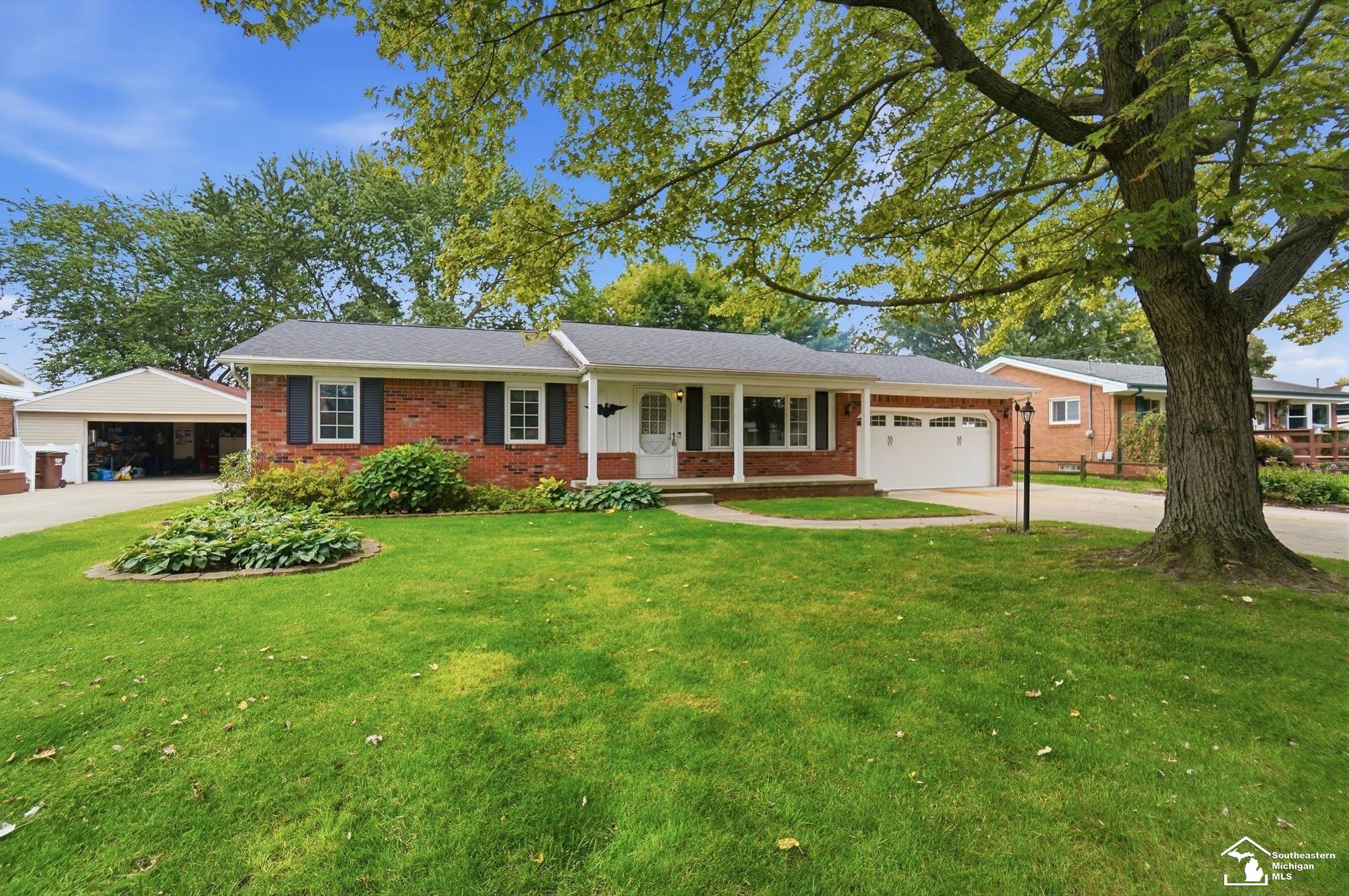 Photo 1 of Single family home for sale at 15592 Eastwood St, Monroe, MI 48161 | MLS# 57050223509 | Listing updated on 2026-10-01