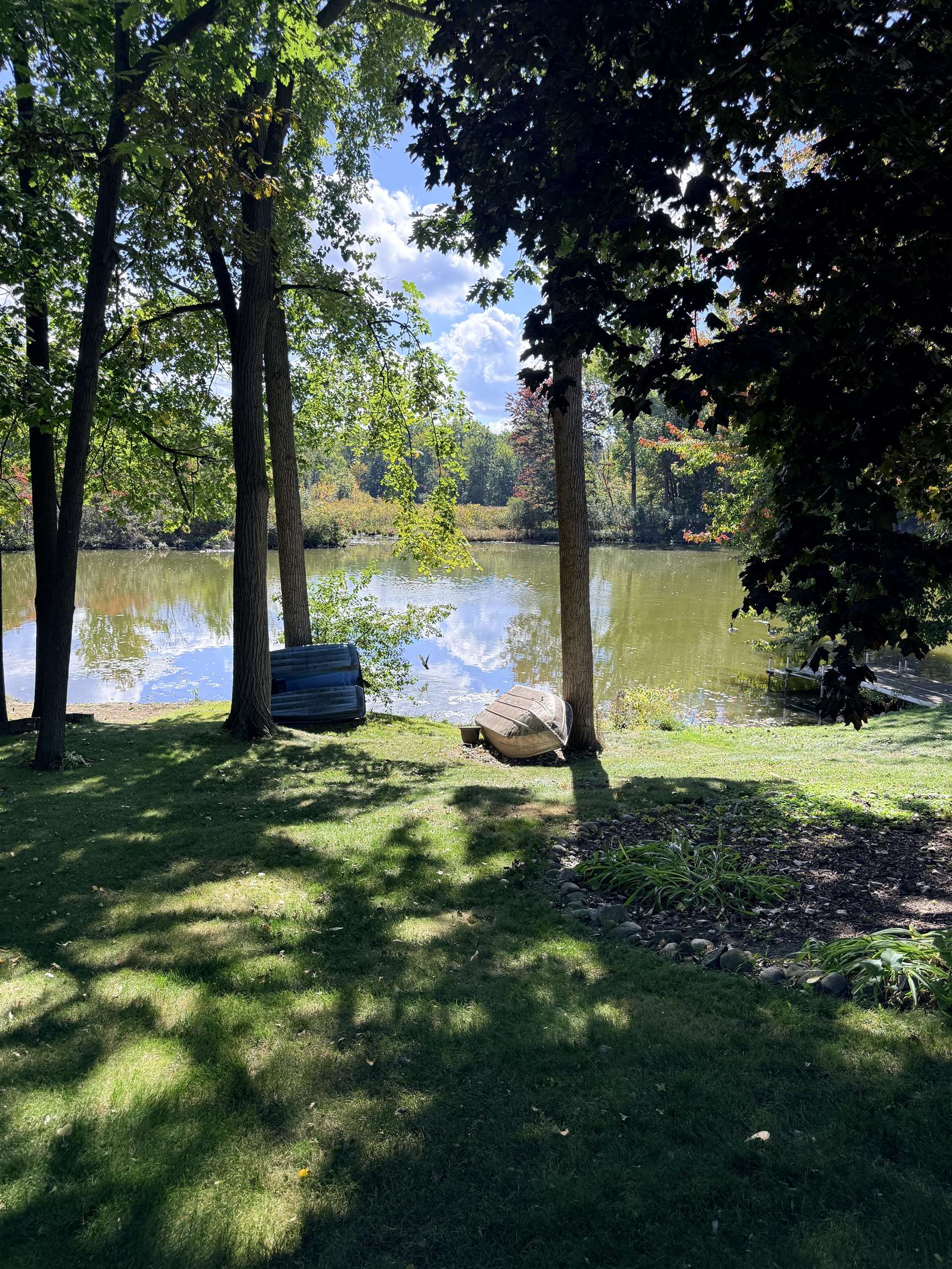Photo 3 of Condo for sale at 2429 Golden Shrs Dr, Fenton, MI 48430 | MLS# 5050223524 | Listing updated on 2026-10-03