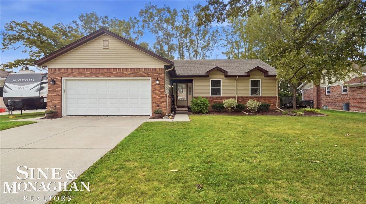 Photo 2 of Single family home for sale at 1851 Drawbridge Ct, Marysville, MI 48040 | MLS# 58050223529 | Listing updated on 2026-10-01