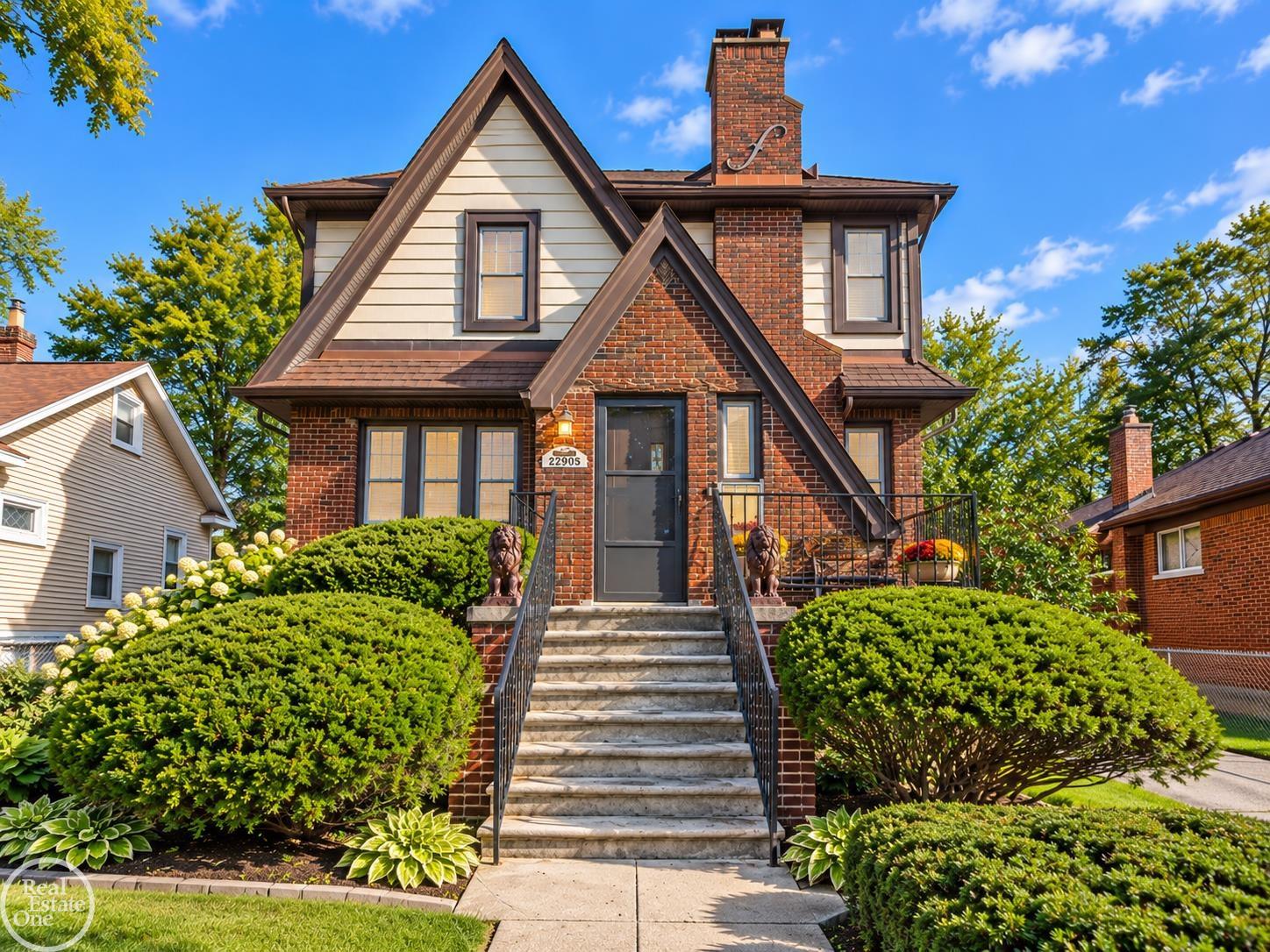 Single family home for sale at 22905 Violet St, Saint Clair Shores, MI 48082 | MLS# 58050223533