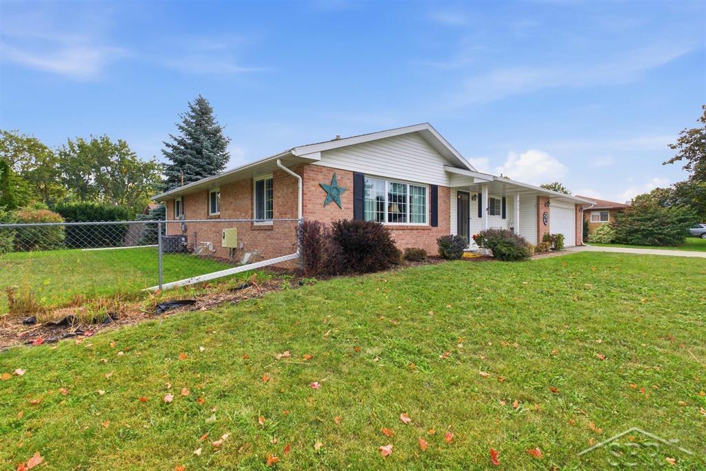 Photo 3 of Single family home for sale at 538 Venice Ct, Bay City, MI 48708 | MLS# 61050223541 | Listing updated on 2026-10-01