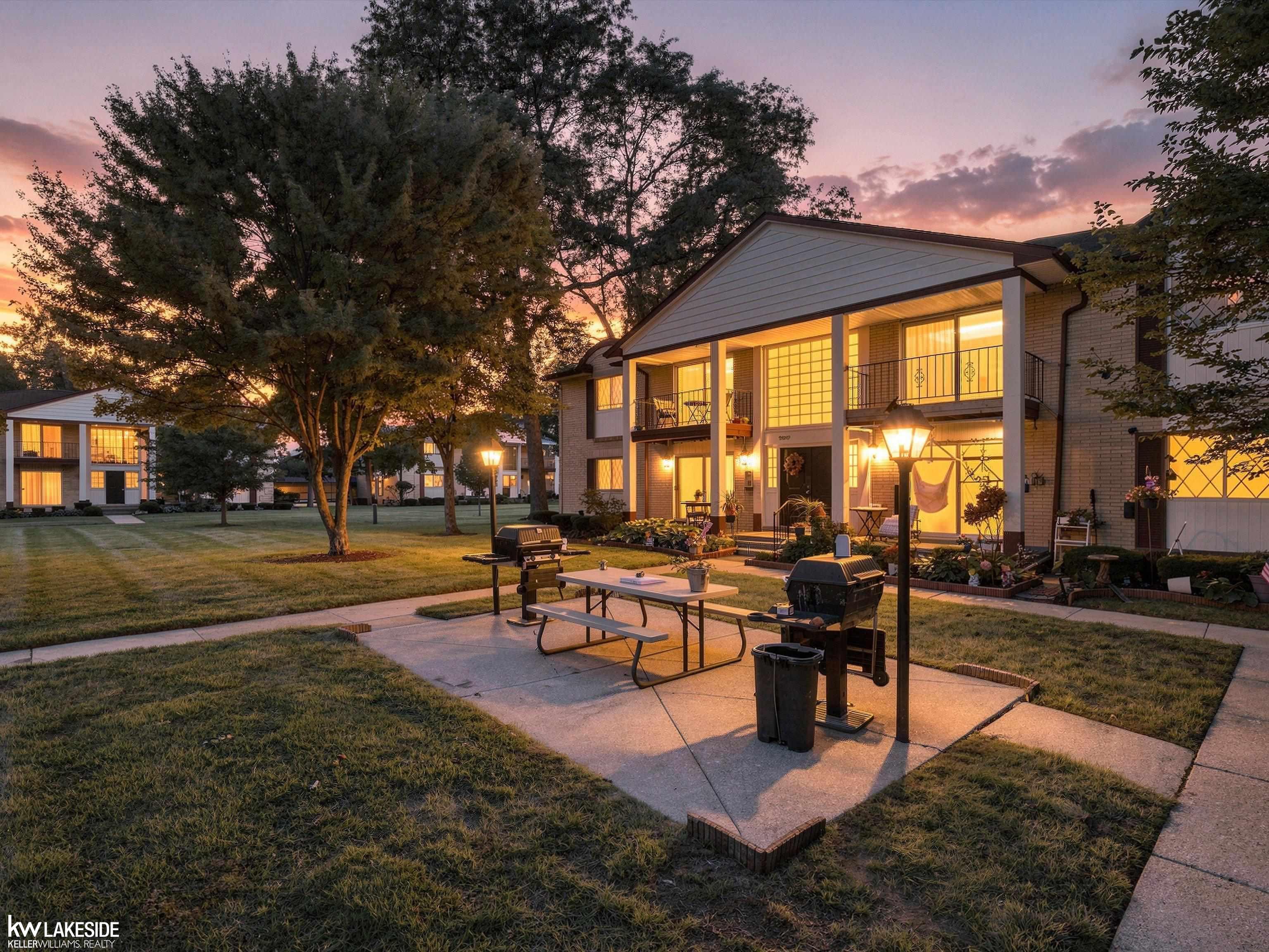 Listing Photo 23 - Condo for sale in 29313 Hayes Rd located at 29313 Hayes Rd, Macomb, MI 48088 - Unit 29313 Hayes Rd