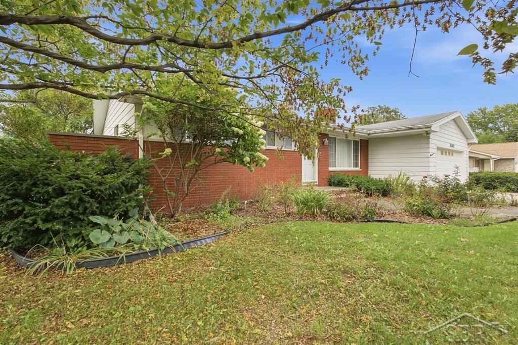Photo 2 of Single family home for sale at 3580 Butternut Ln, Saginaw, MI 48604 | MLS# 61050223553 | Listing updated on 2026-10-01