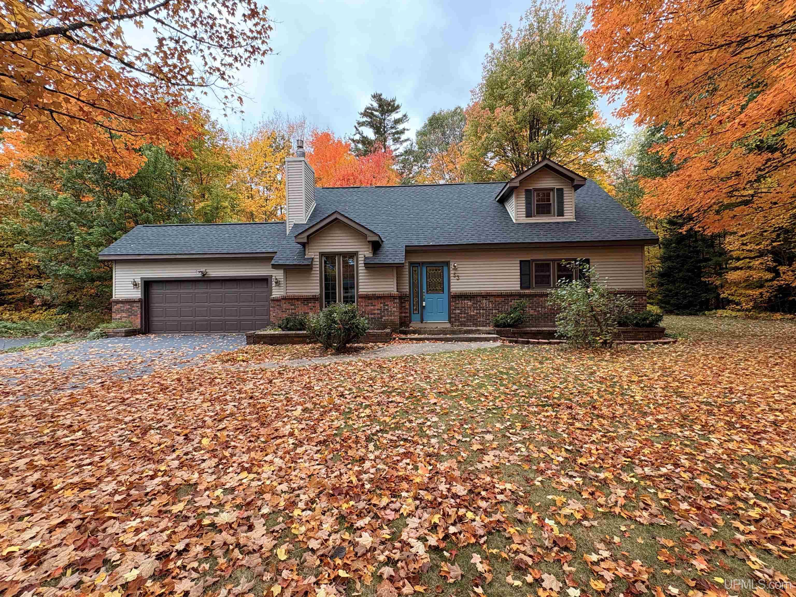 Photo 2 of Single family home for sale at 53 Feather Ridge Rd, Marquette, MI 49855 | MLS# 50223567 | Listing updated on 2026-10-05