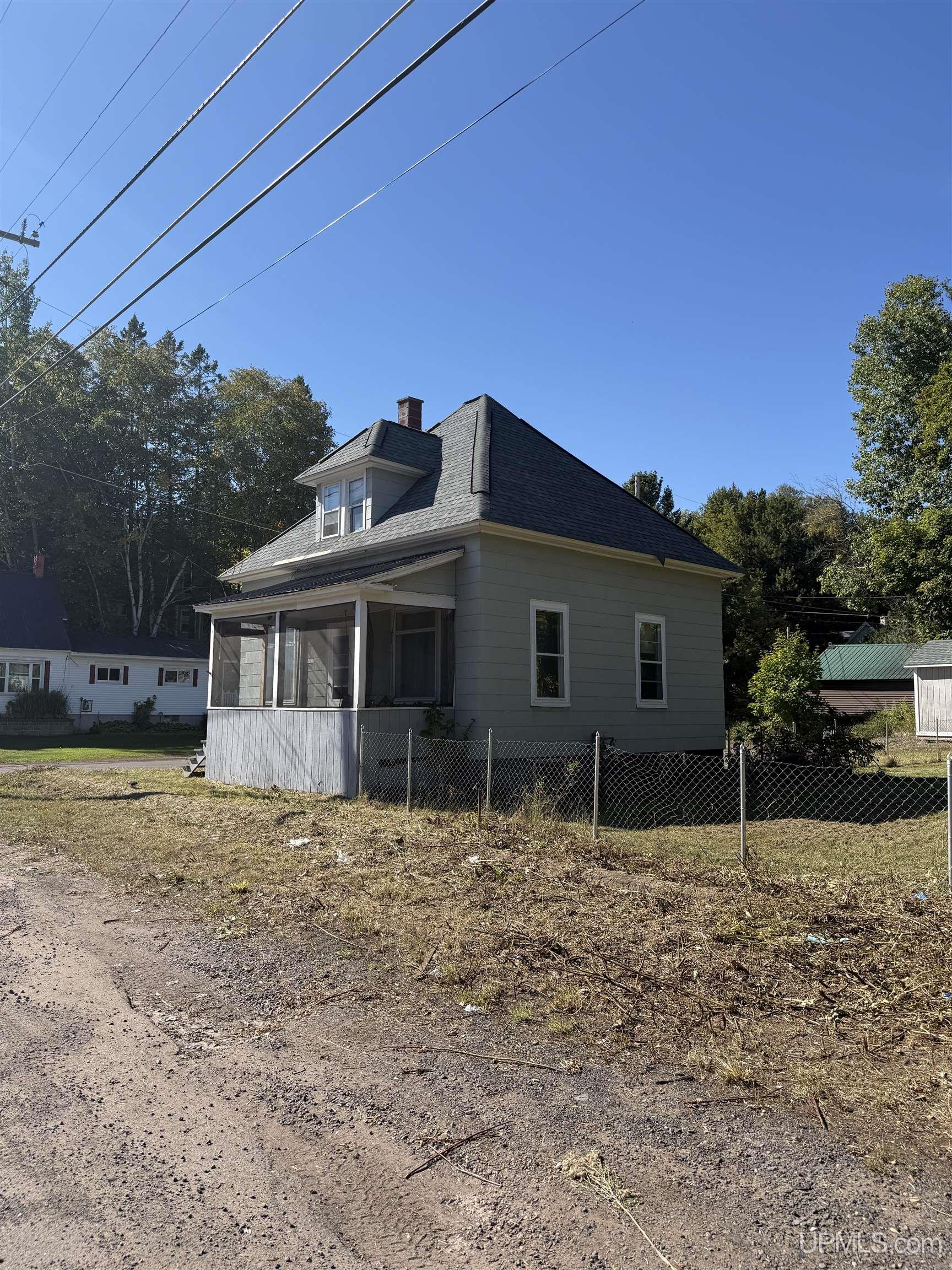 Photo 4 of Single family home for sale at 52057 Duncan Ave, Hubbell, MI 49934 | MLS# 50223578 | Listing updated on 2026-10-07