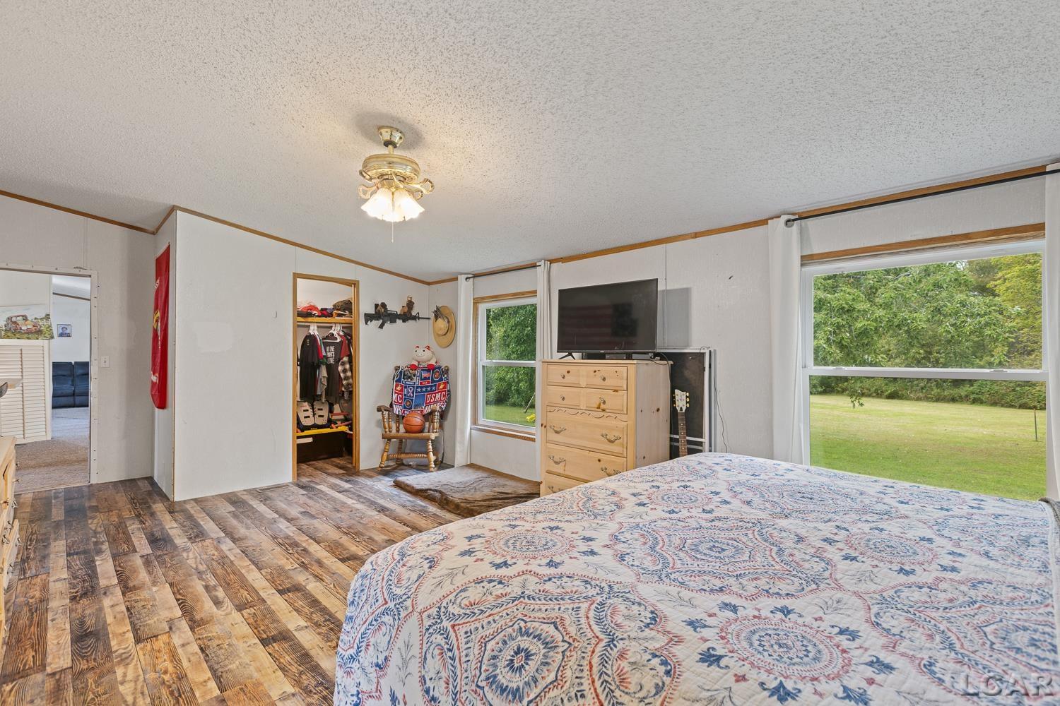 Photo 4 of Single family home for sale at 11818 Silver Lake Hwy, Brooklyn, MI 49230 | MLS# 56050223581 | Listing updated on 2026-10-05