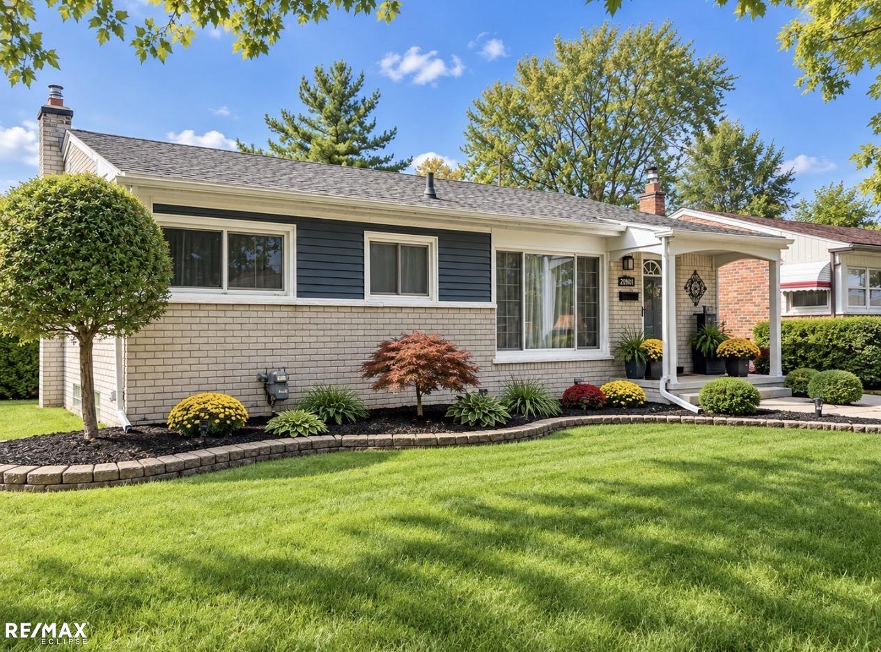 Photo 3 of Single family home for sale at 29901 Rosebriar St, Saint Clair Shores, MI 48082 | MLS# 58050223585 | Listing updated on 2026-10-02