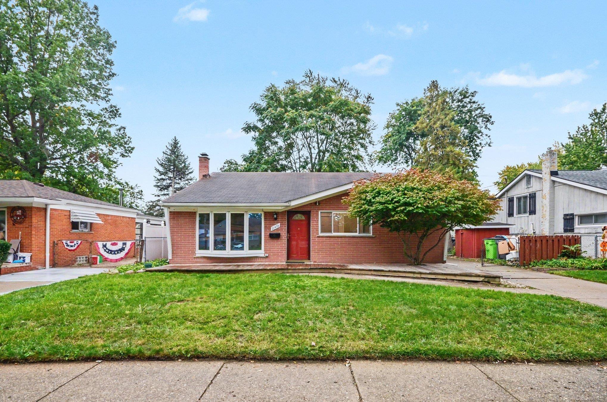 Photo 2 of Single family home for sale at 21436 Sunnyview St, Clinton Township, MI 48035 | MLS# 58050223592 | Listing updated on 2026-10-01