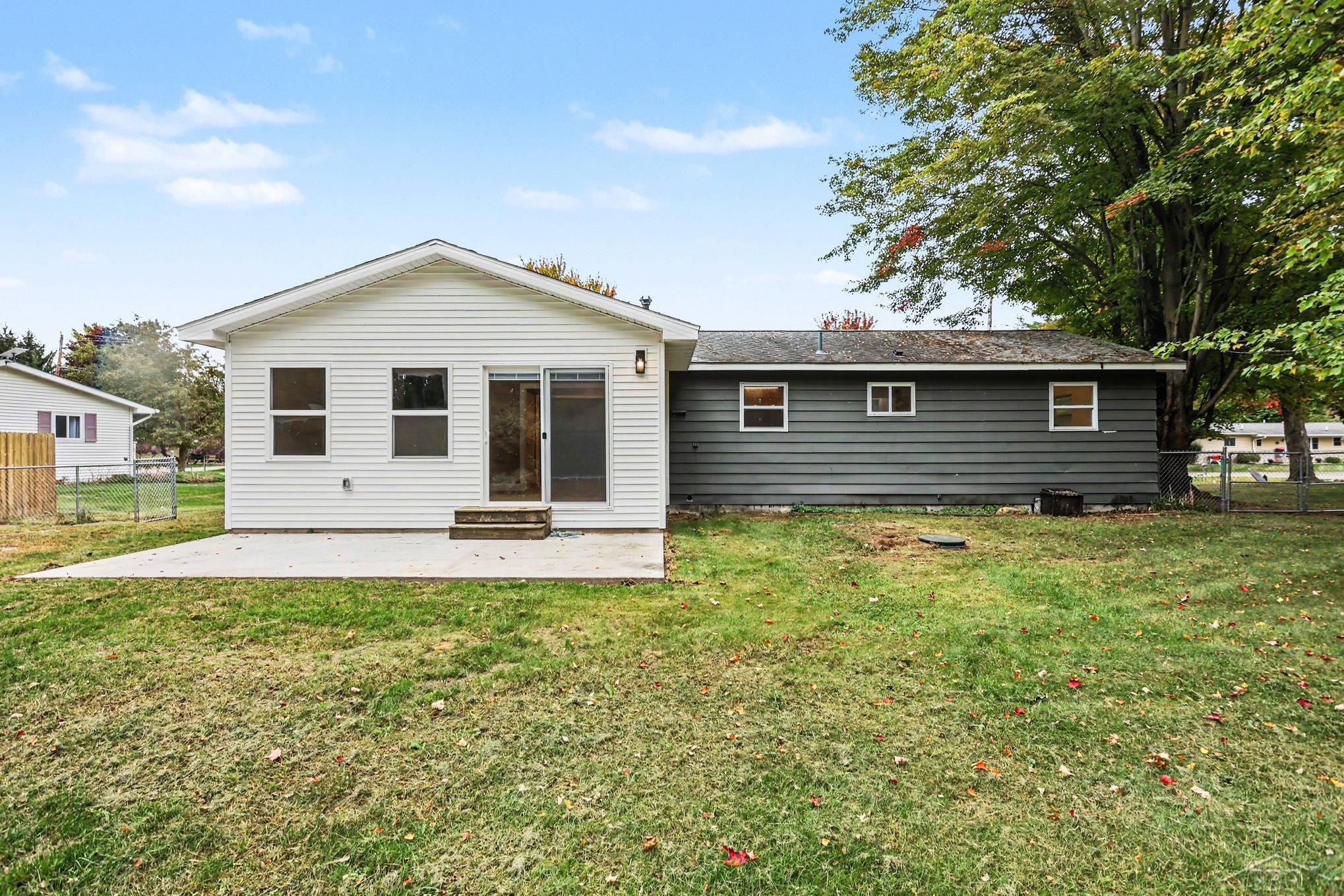 Photo 1 of Single family home for sale at 3905 Lauckner Ln, Freeland, MI 48623 | MLS# 61050223593 | Listing updated on 2026-10-05